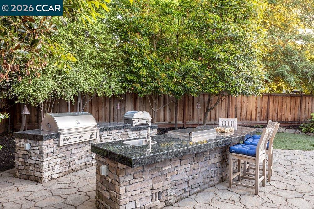 Detail Gallery Image 33 of 37 For 26 Juniper Way, Moraga,  CA 94556 - 3 Beds | 2/1 Baths