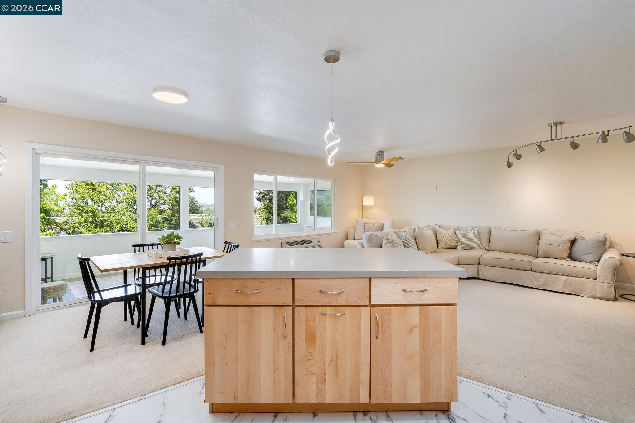 Photo #10: 41131587 Listing: Photo #10