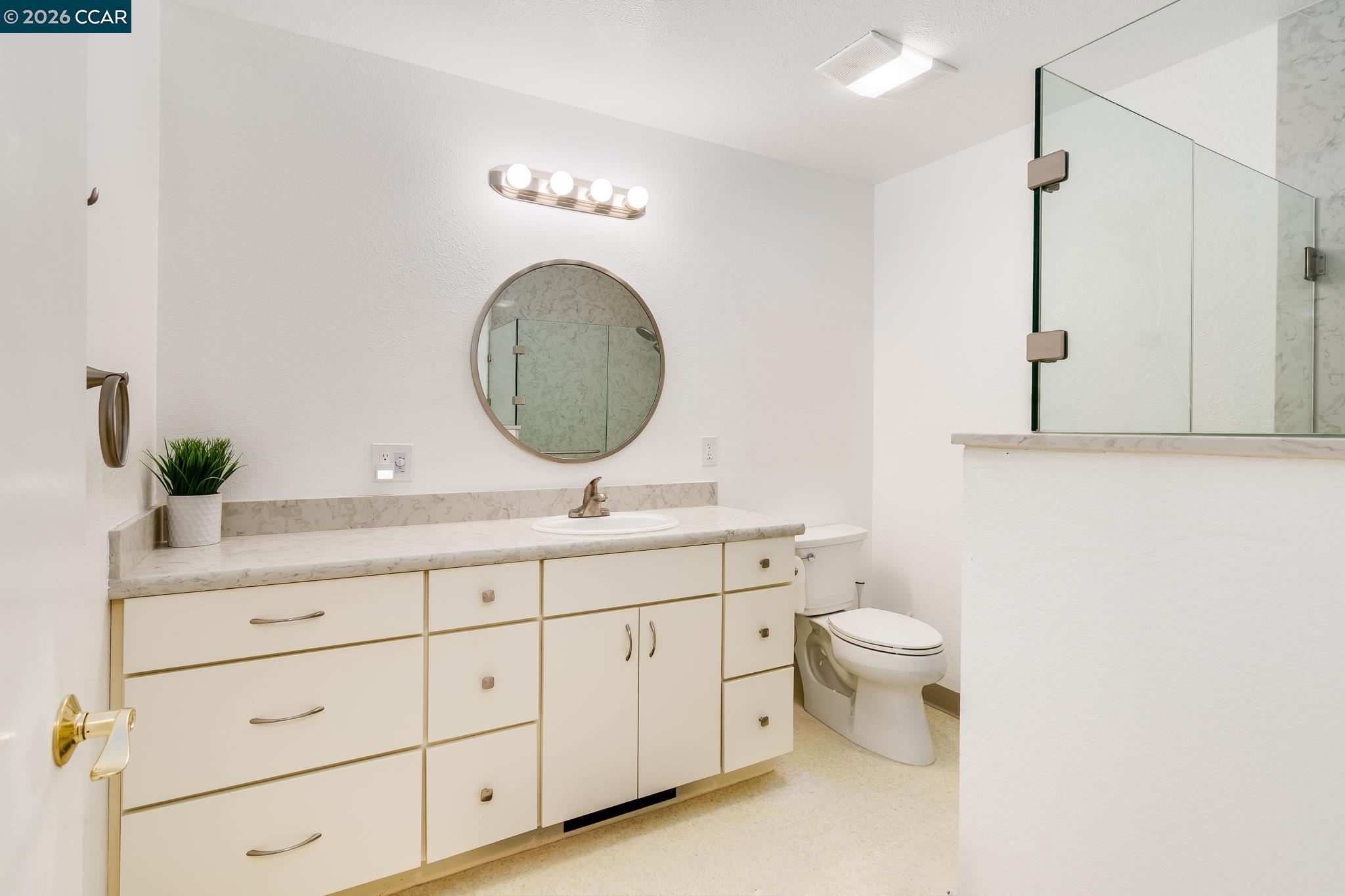 Photo #16: 41131587 Listing: Photo #16