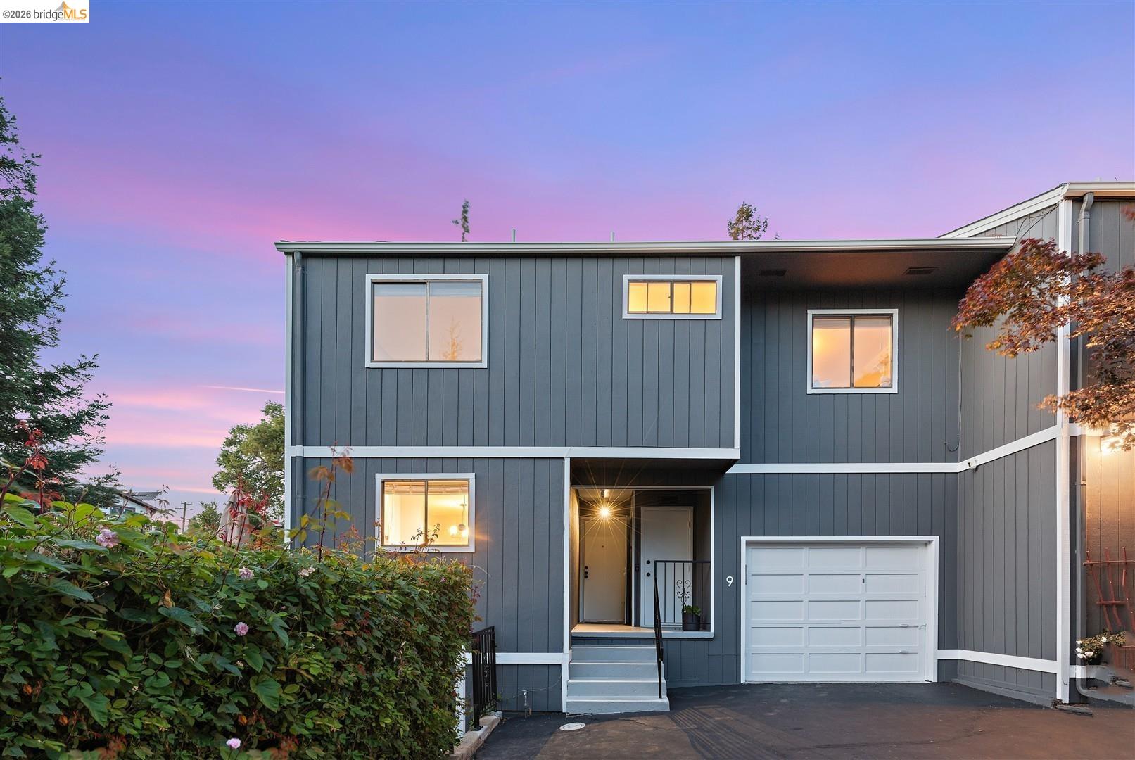 Photo #2: 41131589 Listing: Photo #2