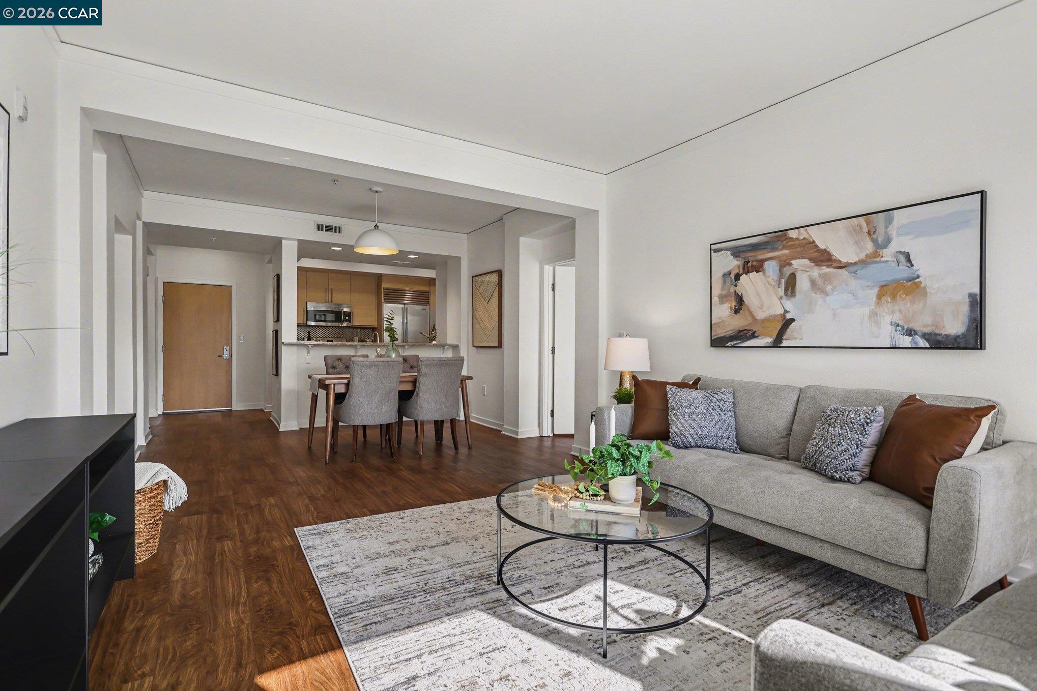 Photo #3: 41131593 Listing: Photo #3