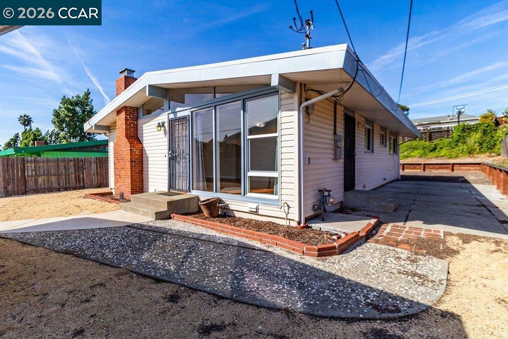 2512 Ardmore Dr, San Pablo, CA, 94806