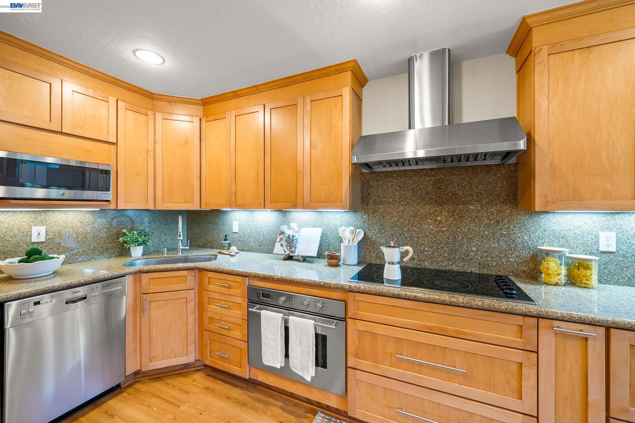 Photo #16: 41131602 Listing: Photo #16