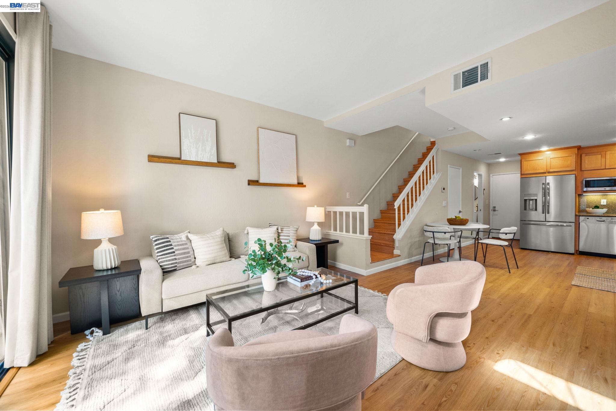 Photo #8: 41131602 Listing: Photo #8