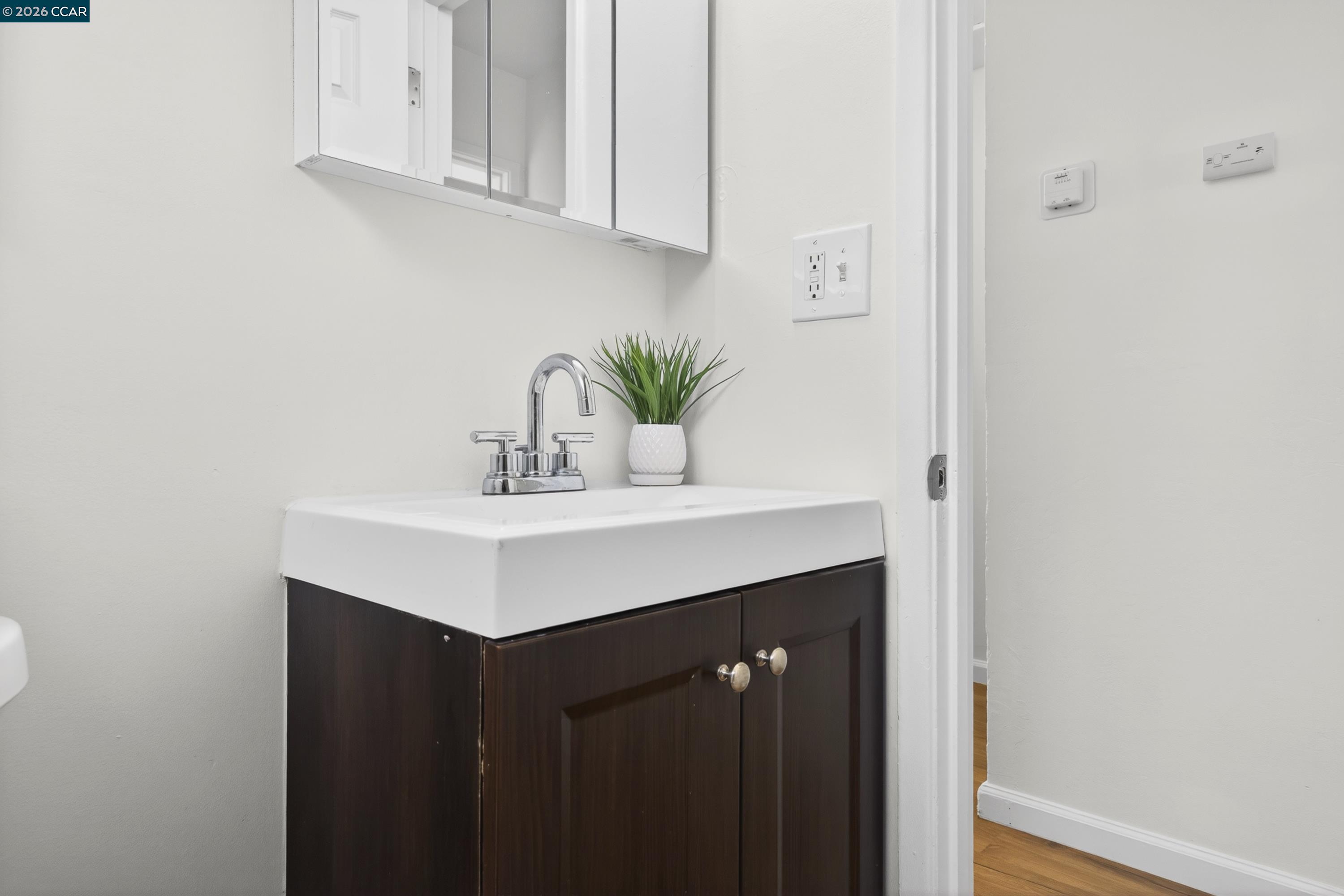 Detail Gallery Image 30 of 49 For 335 S 26th St, Richmond,  CA 94804 - 2 Beds | 1 Baths