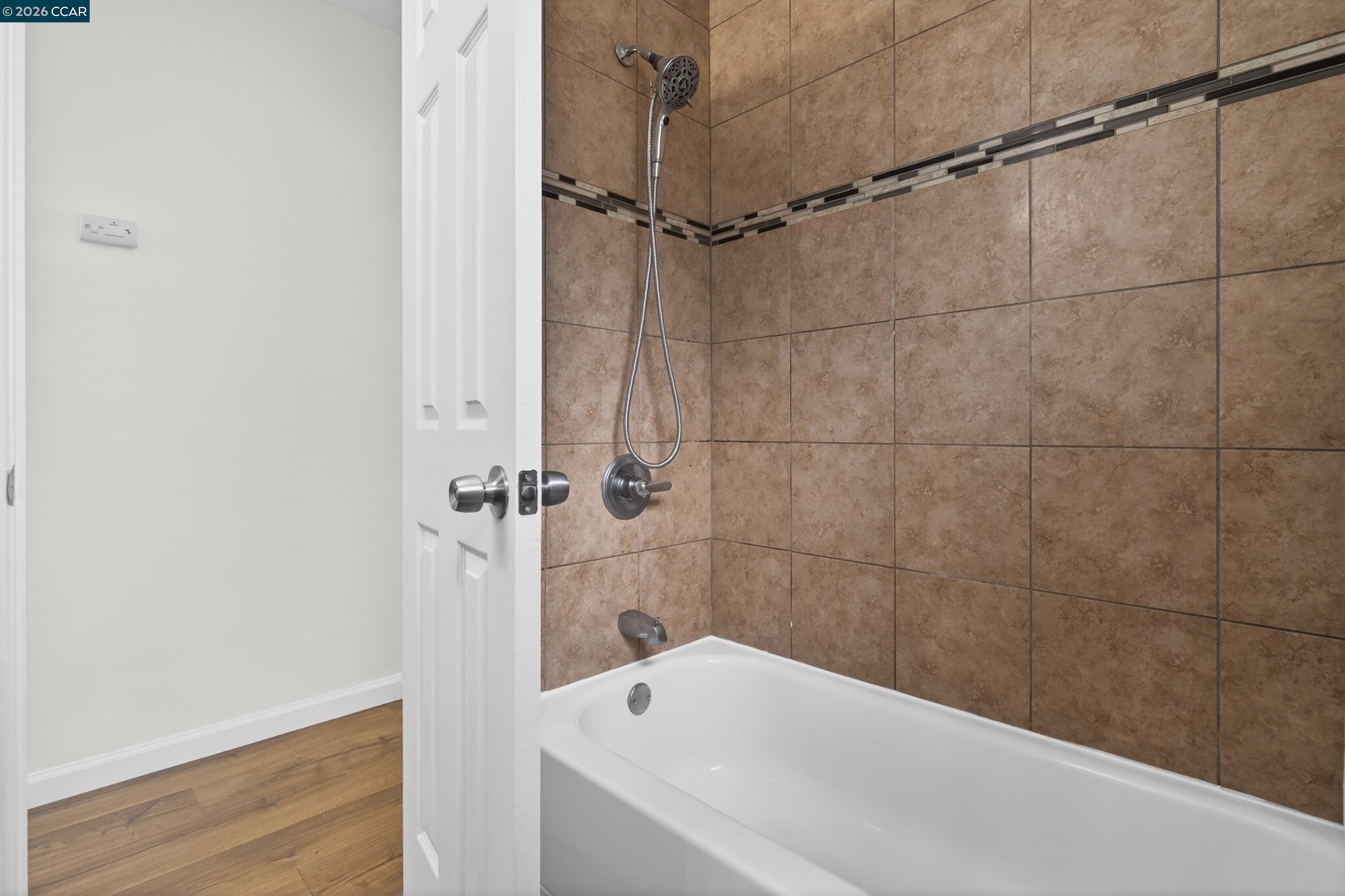 Detail Gallery Image 31 of 49 For 335 S 26th St, Richmond,  CA 94804 - 2 Beds | 1 Baths