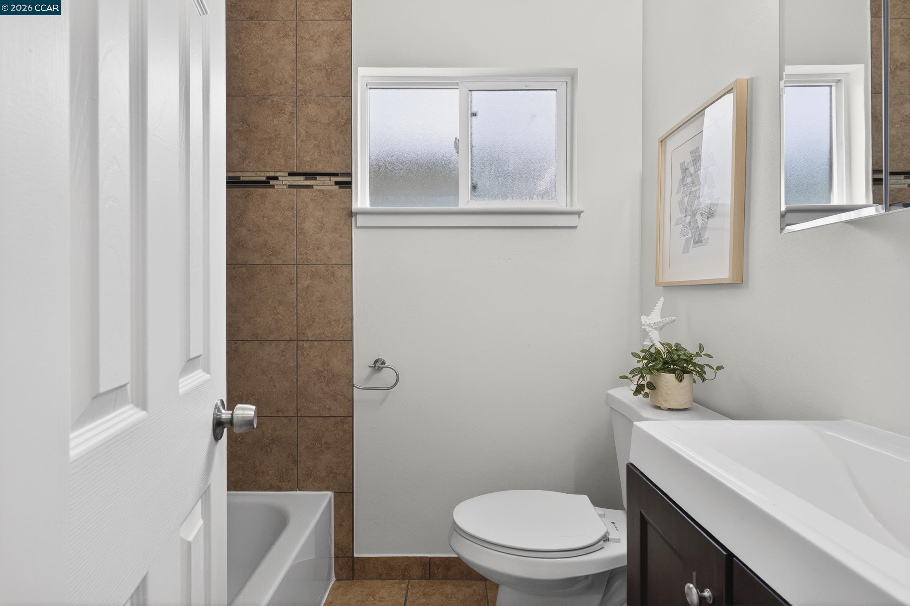 Detail Gallery Image 32 of 49 For 335 S 26th St, Richmond,  CA 94804 - 2 Beds | 1 Baths