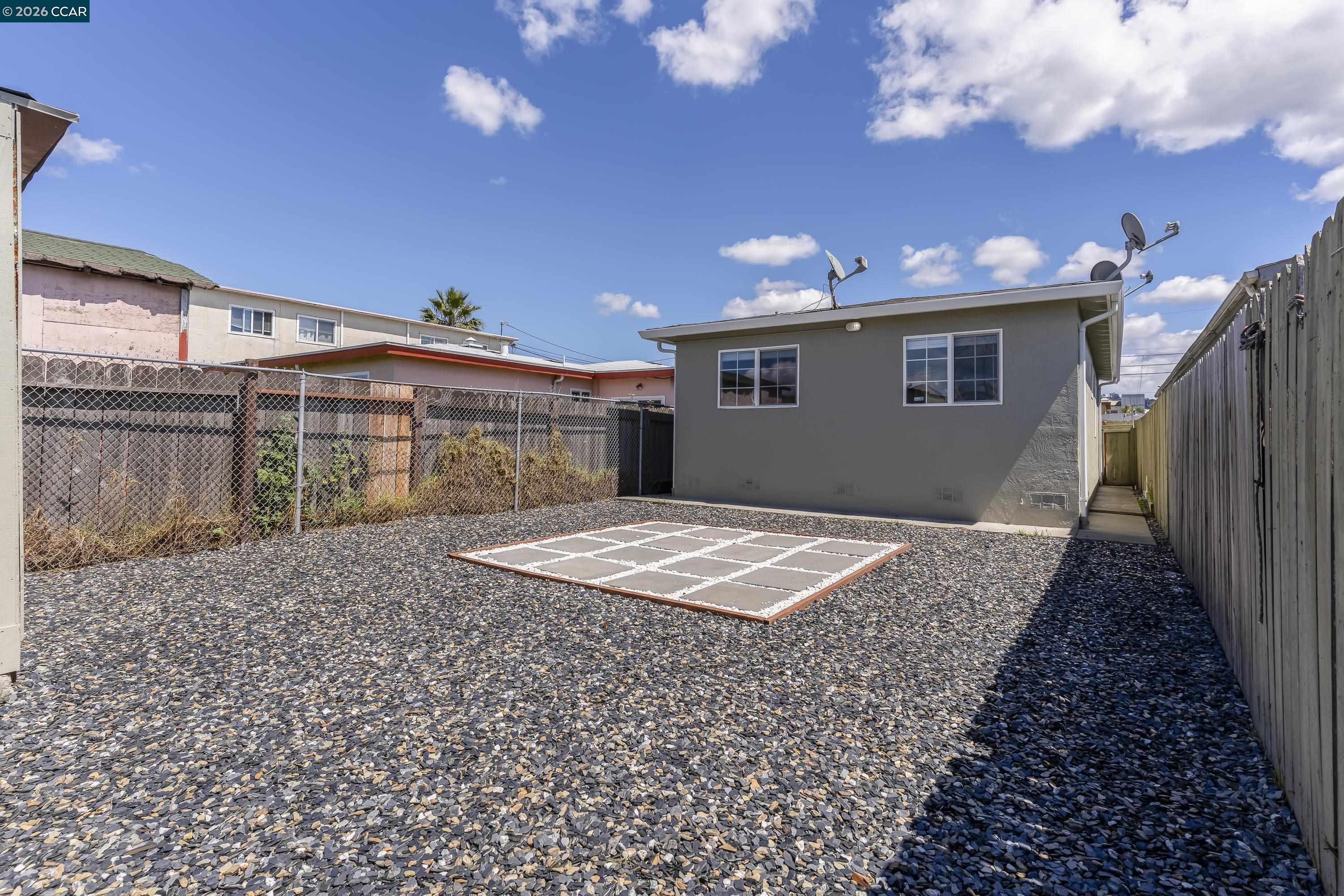 Detail Gallery Image 46 of 49 For 335 S 26th St, Richmond,  CA 94804 - 2 Beds | 1 Baths