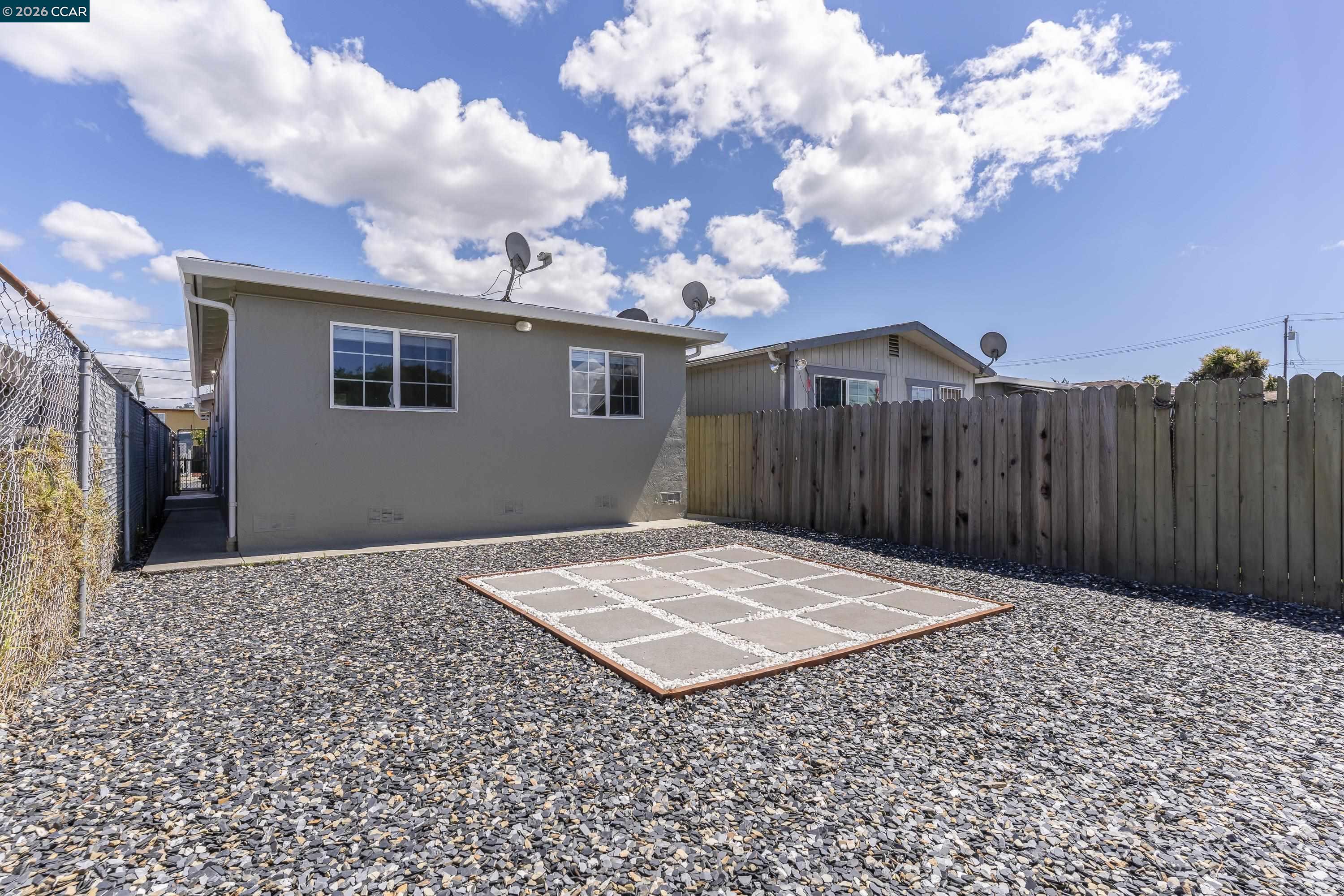 Detail Gallery Image 47 of 49 For 335 S 26th St, Richmond,  CA 94804 - 2 Beds | 1 Baths