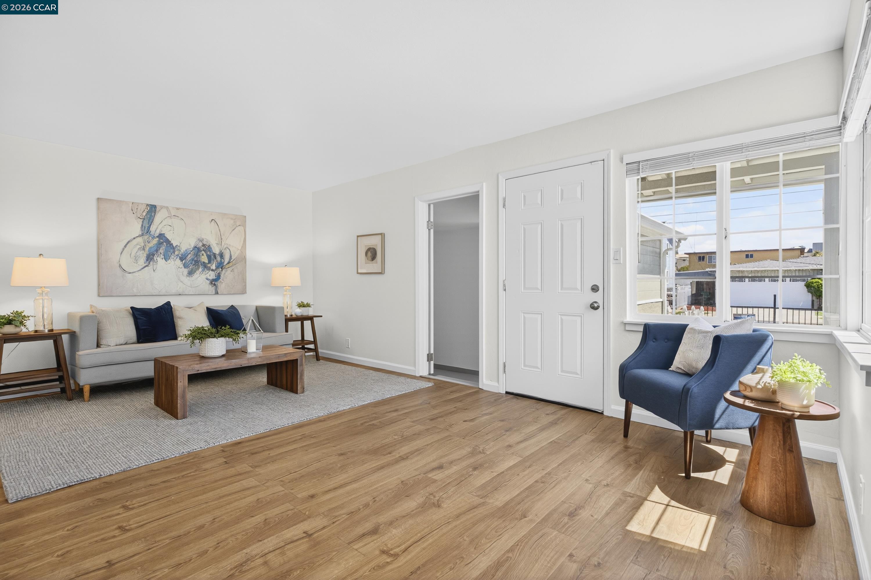 Detail Gallery Image 6 of 49 For 335 S 26th St, Richmond,  CA 94804 - 2 Beds | 1 Baths