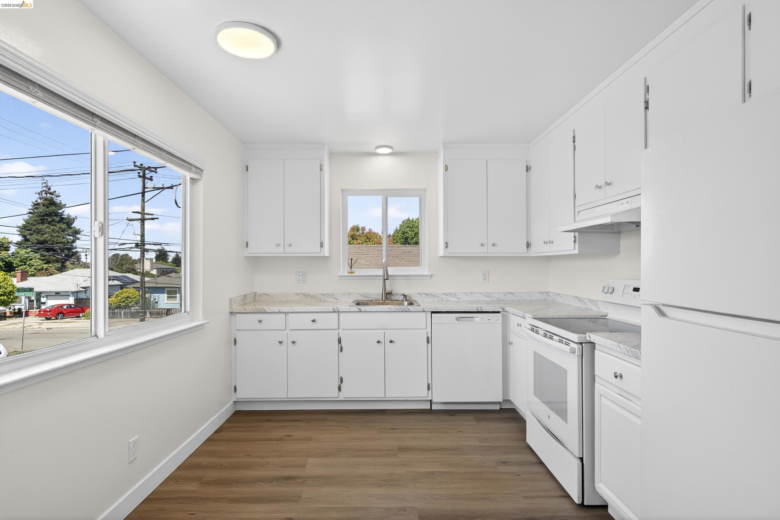 Detail Gallery Image 11 of 82 For 1114 S 57th St, Richmond,  CA 94804 - – Beds | – Baths