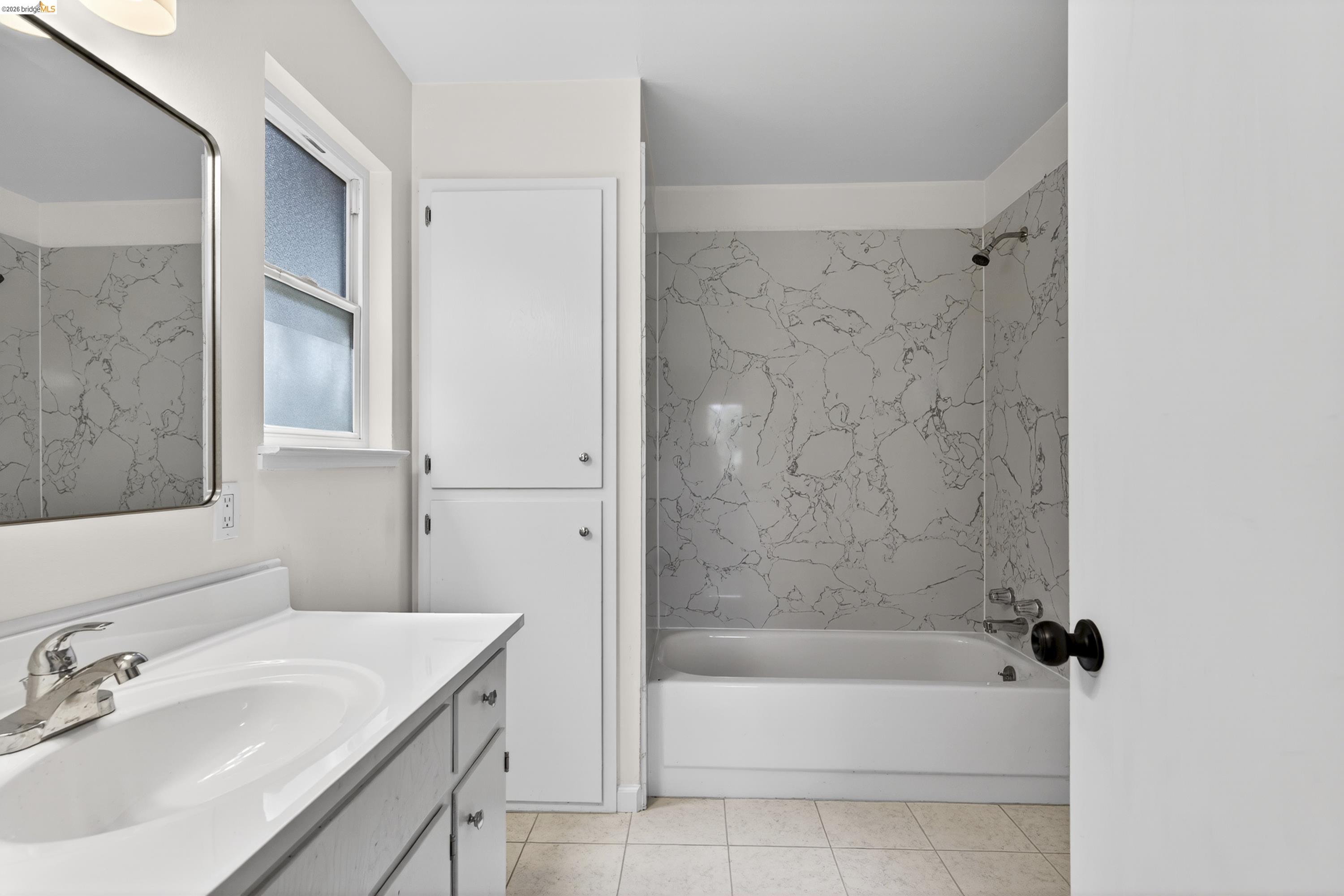 Detail Gallery Image 19 of 82 For 1114 S 57th St, Richmond,  CA 94804 - – Beds | – Baths