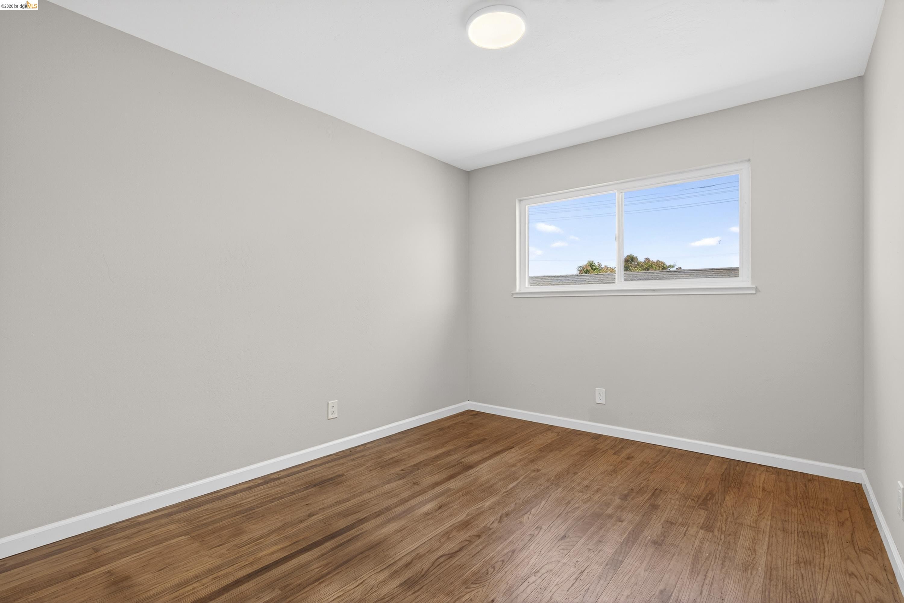 Detail Gallery Image 27 of 82 For 1114 S 57th St, Richmond,  CA 94804 - – Beds | – Baths