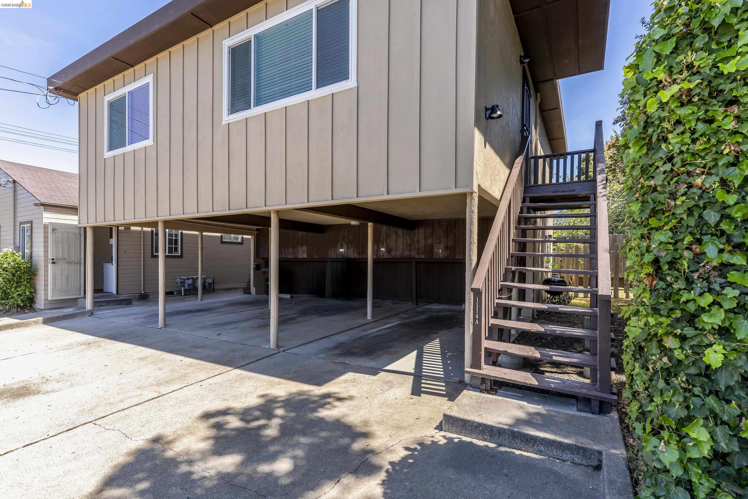 Detail Gallery Image 4 of 82 For 1114 S 57th St, Richmond,  CA 94804 - – Beds | – Baths