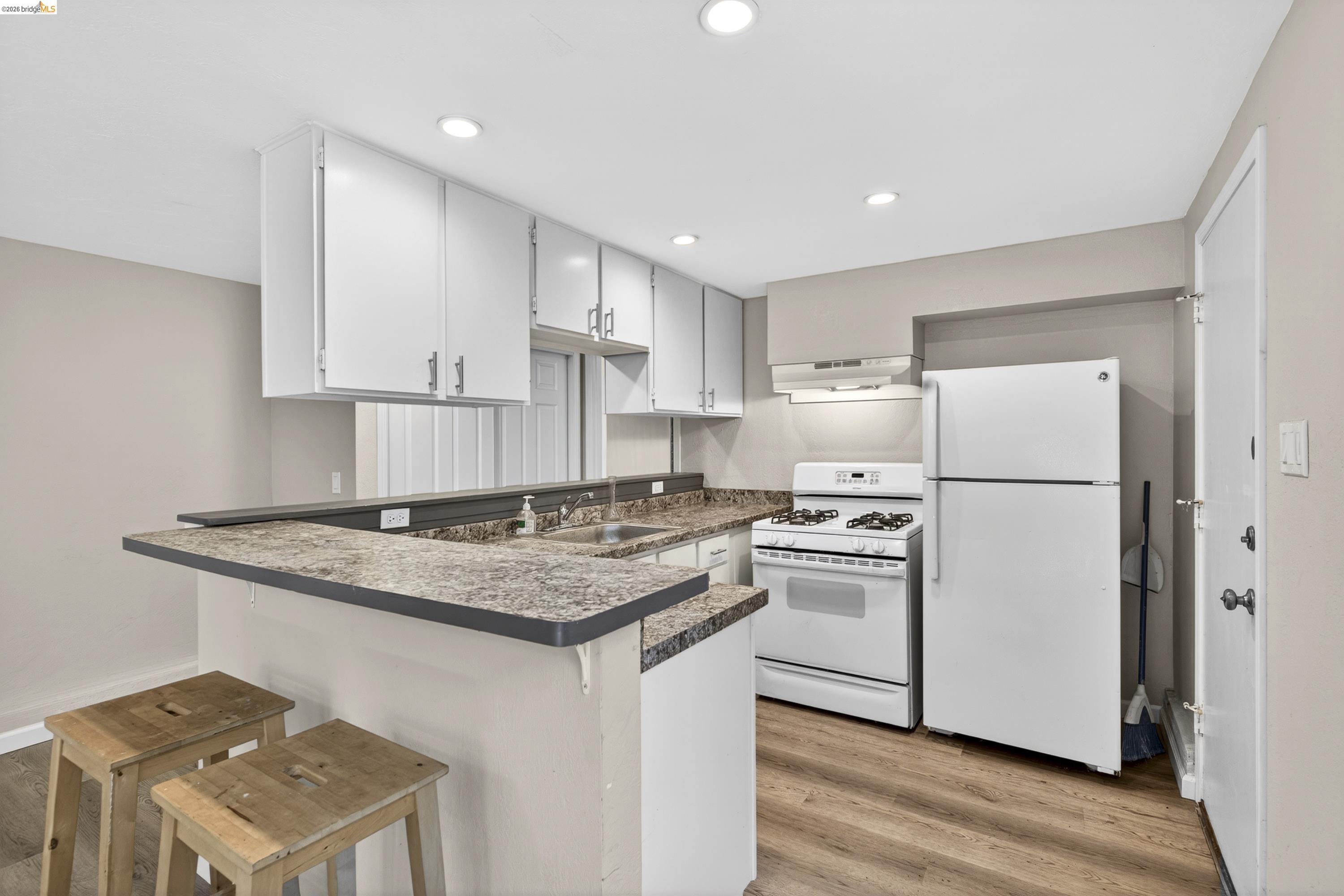 Detail Gallery Image 36 of 82 For 1114 S 57th St, Richmond,  CA 94804 - – Beds | – Baths