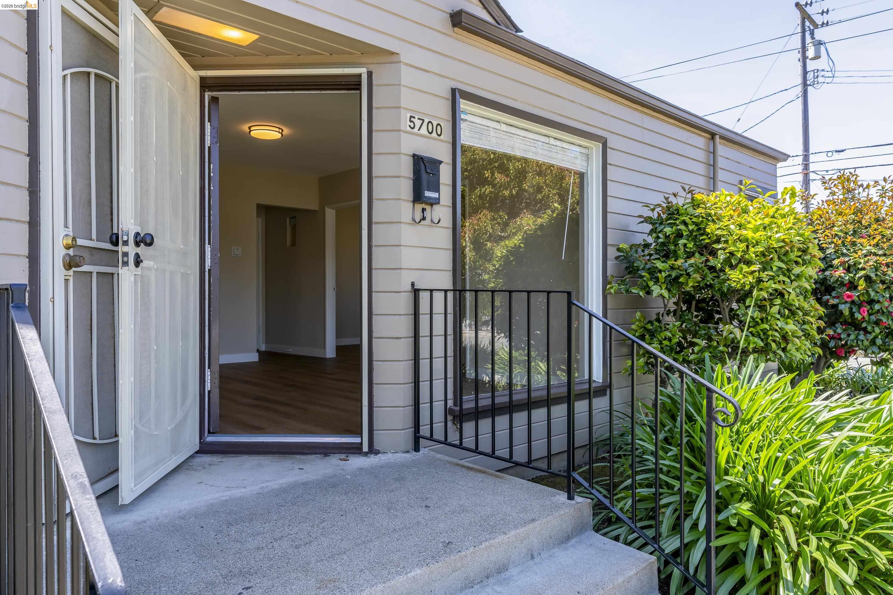 Detail Gallery Image 52 of 82 For 1114 S 57th St, Richmond,  CA 94804 - – Beds | – Baths