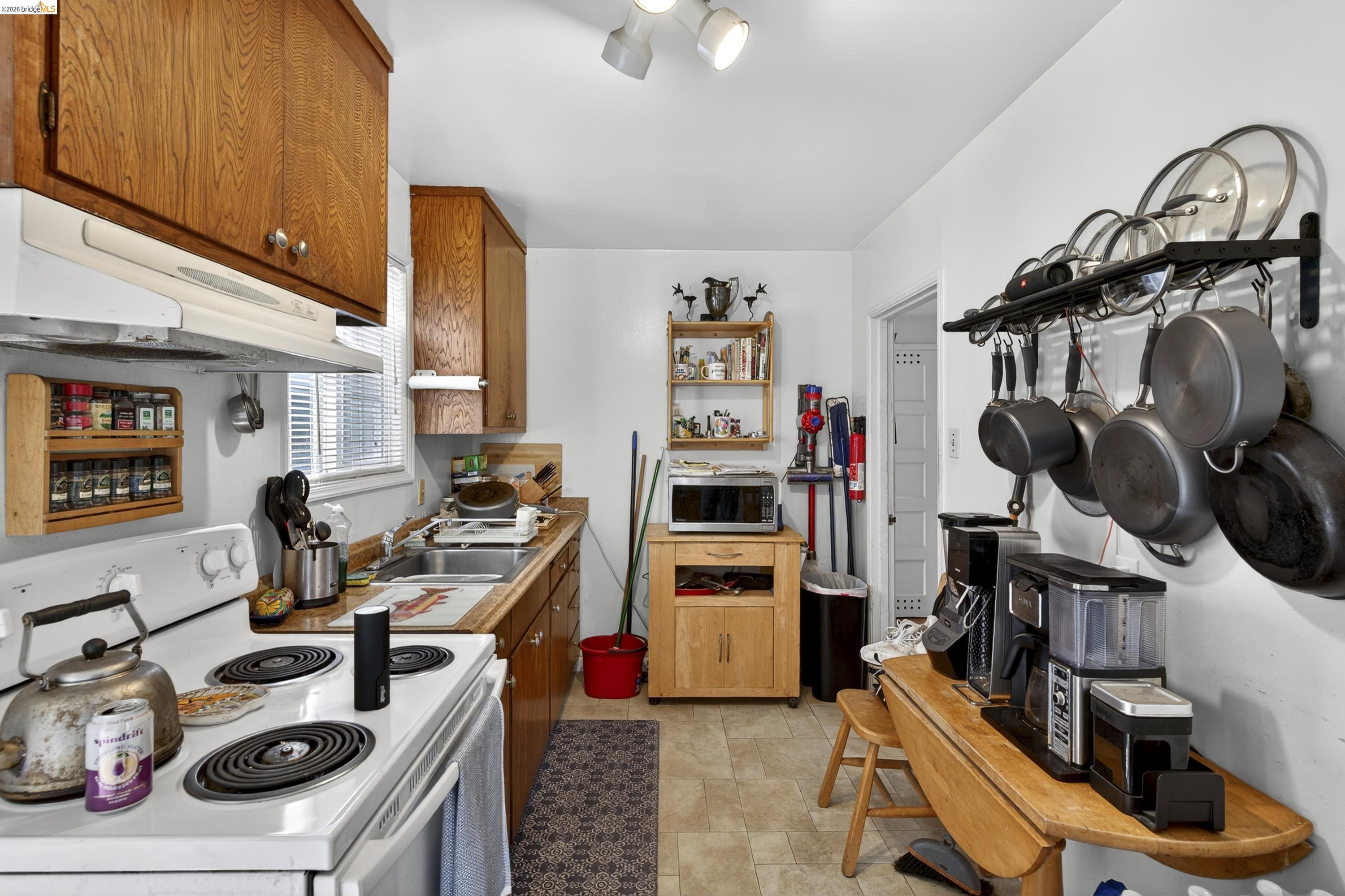 Detail Gallery Image 71 of 82 For 1114 S 57th St, Richmond,  CA 94804 - – Beds | – Baths