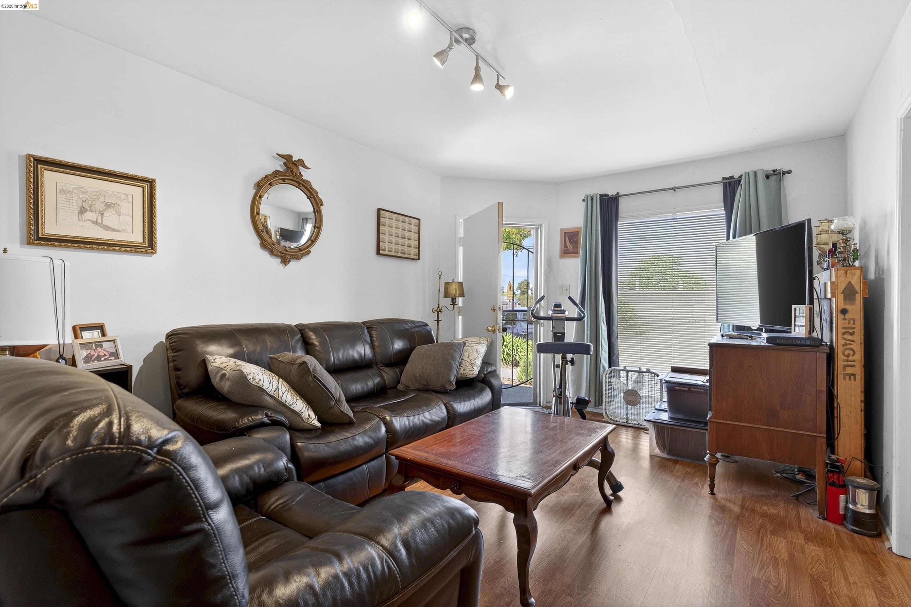 Detail Gallery Image 73 of 82 For 1114 S 57th St, Richmond,  CA 94804 - – Beds | – Baths