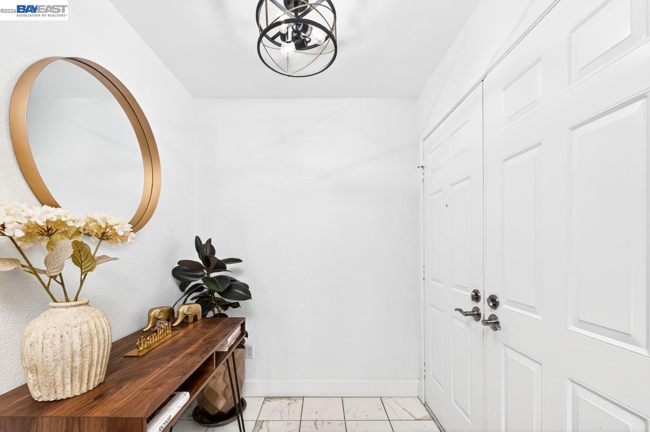 Detail Gallery Image 2 of 52 For 365 Waterview Pl, Bay Point,  CA 94565 - 3 Beds | 2/1 Baths