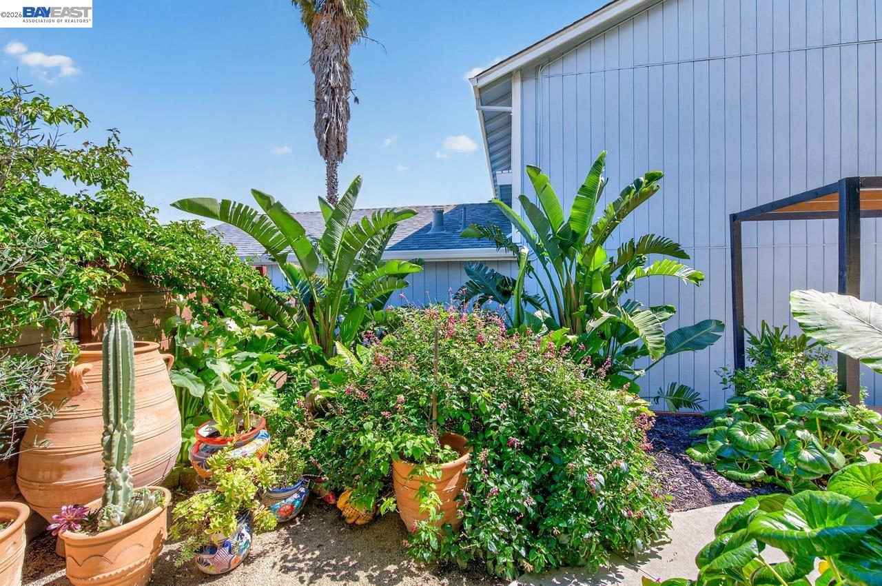 Detail Gallery Image 40 of 52 For 365 Waterview Pl, Bay Point,  CA 94565 - 3 Beds | 2/1 Baths