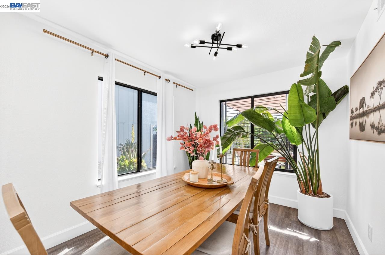 Detail Gallery Image 6 of 52 For 365 Waterview Pl, Bay Point,  CA 94565 - 3 Beds | 2/1 Baths