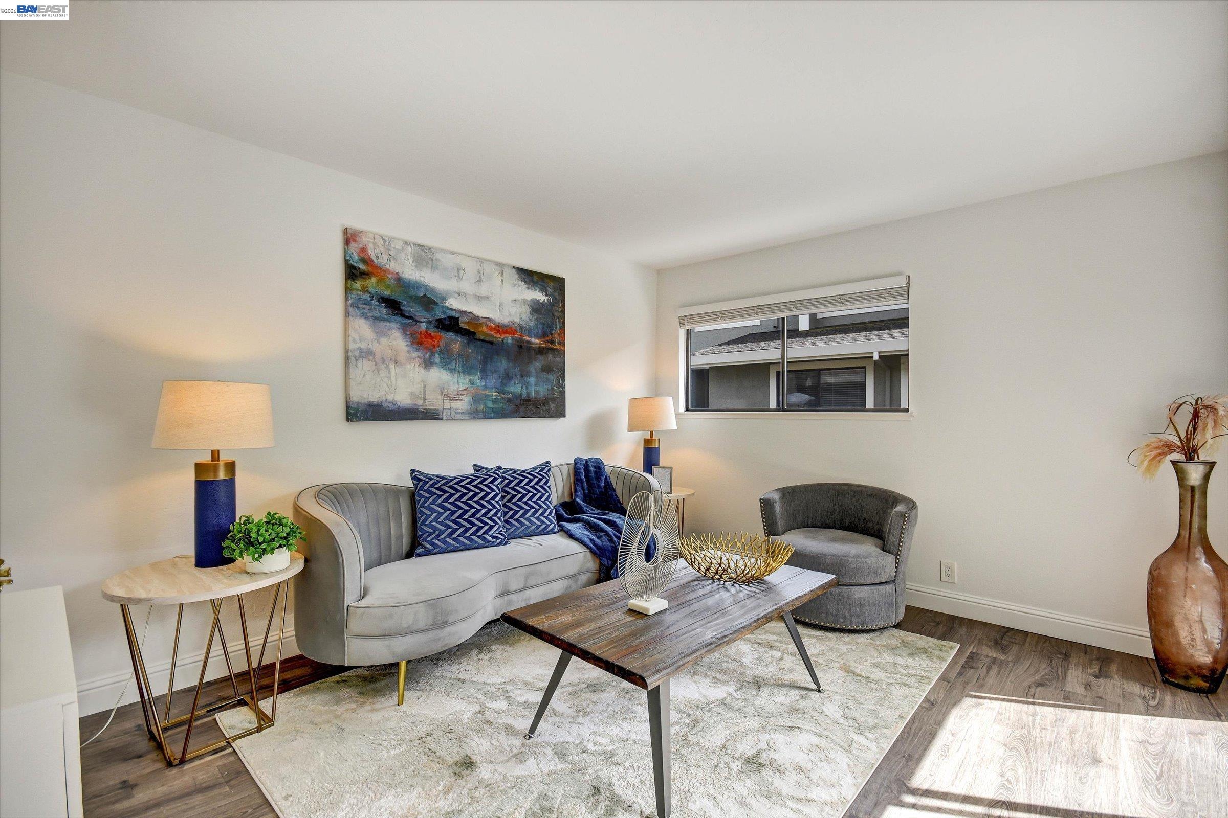 Detail Gallery Image 13 of 47 For 1163 Cherryview Ln, San Jose,  CA 95118 - 3 Beds | 2/1 Baths