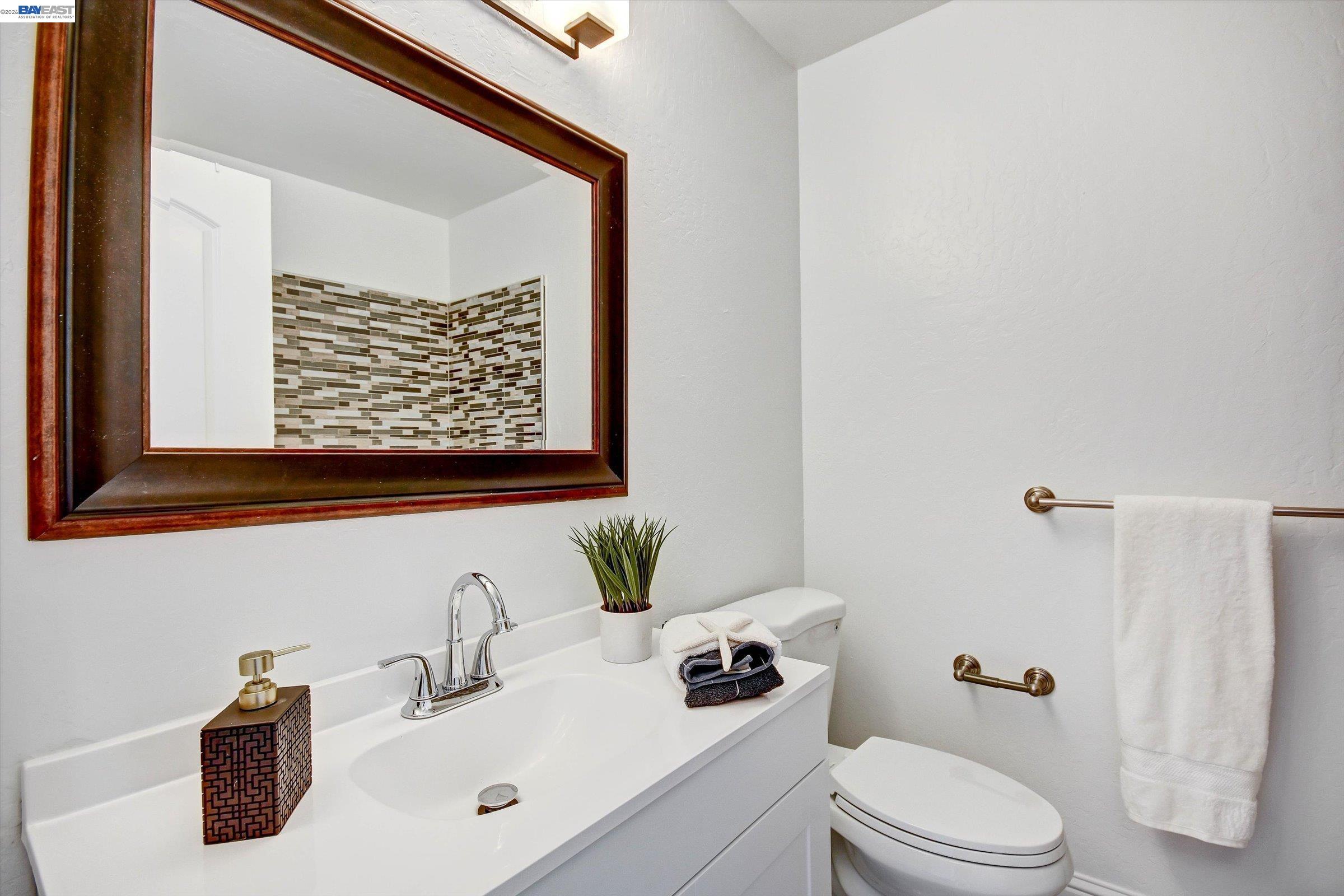 Detail Gallery Image 30 of 47 For 1163 Cherryview Ln, San Jose,  CA 95118 - 3 Beds | 2/1 Baths