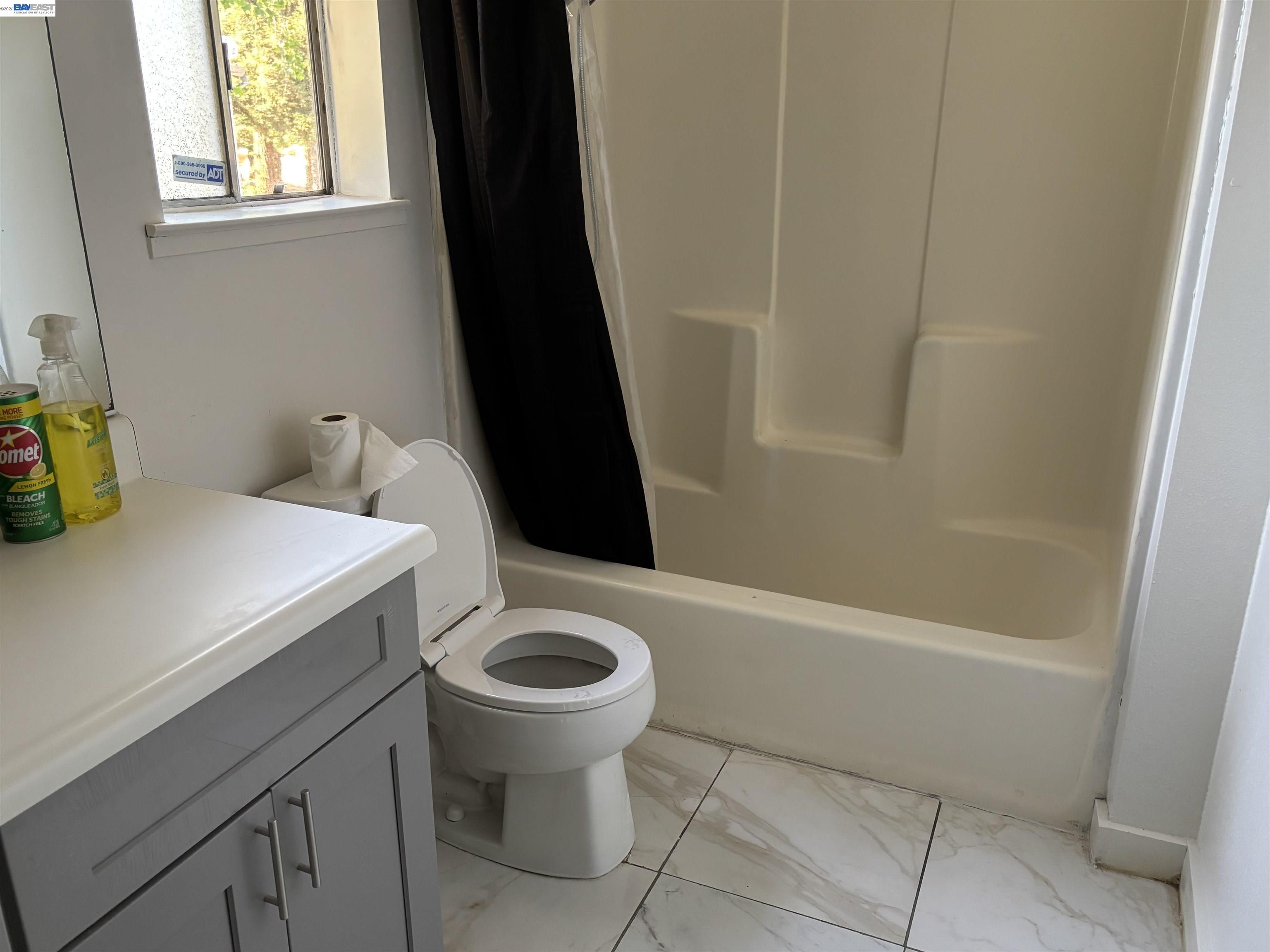 Detail Gallery Image 16 of 18 For 1930 Grande Cir #77,  Fairfield,  CA 94533 - 2 Beds | 1/1 Baths