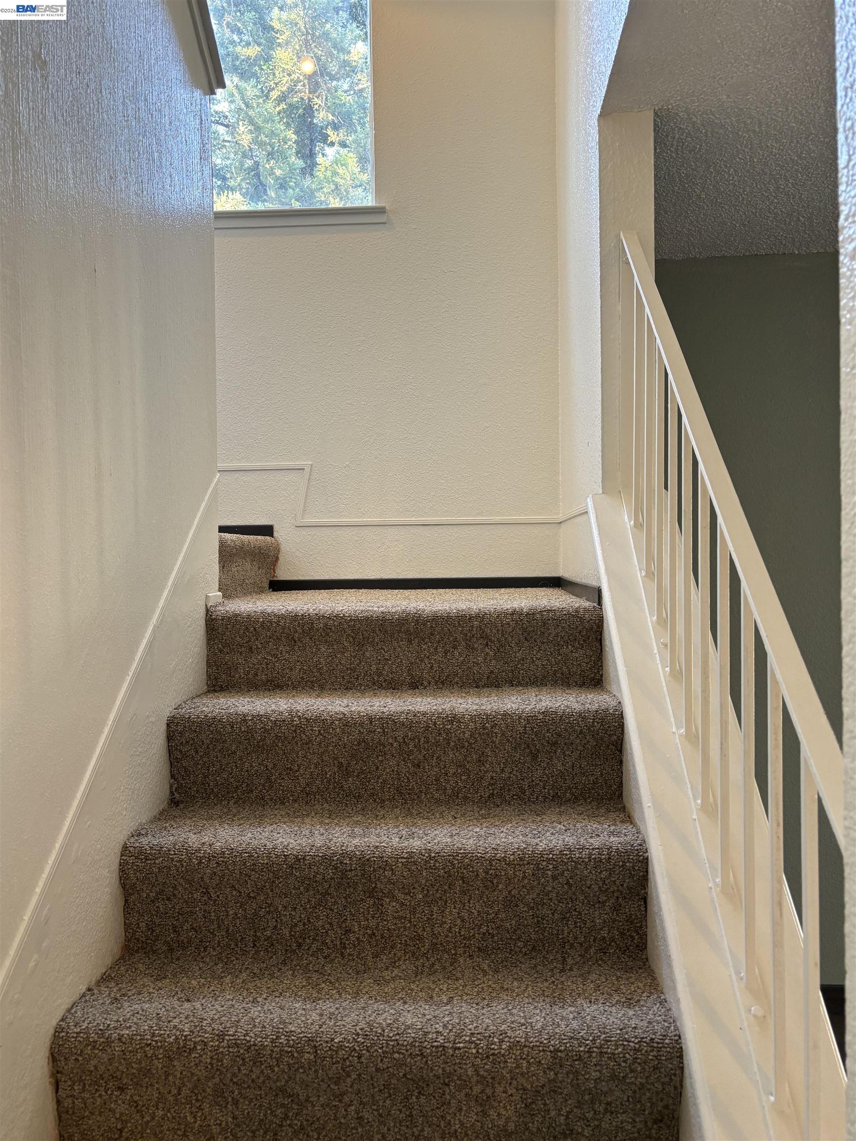 Detail Gallery Image 10 of 18 For 1930 Grande Cir #77,  Fairfield,  CA 94533 - 2 Beds | 1/1 Baths