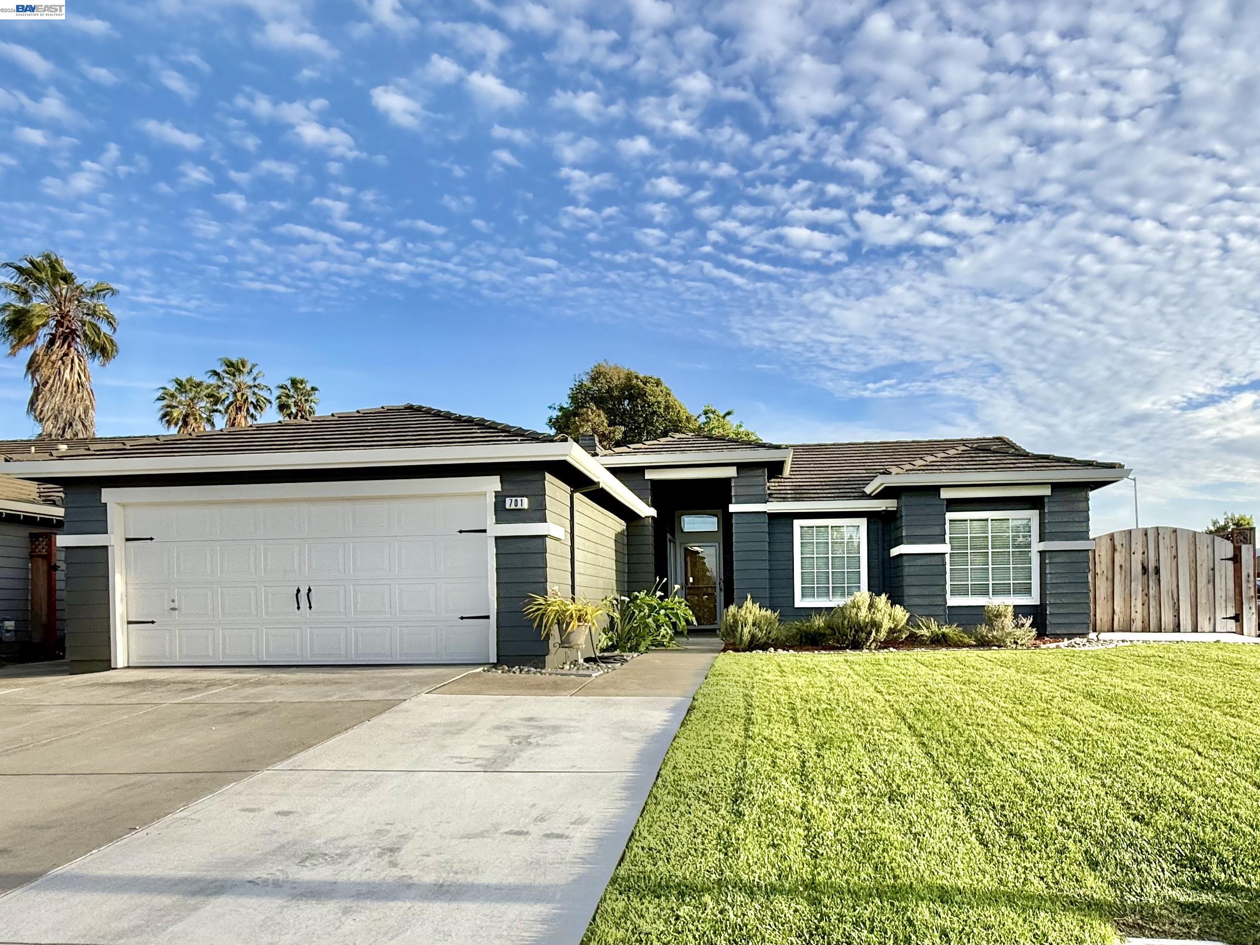 Front Image Thumbnail for BE41131668