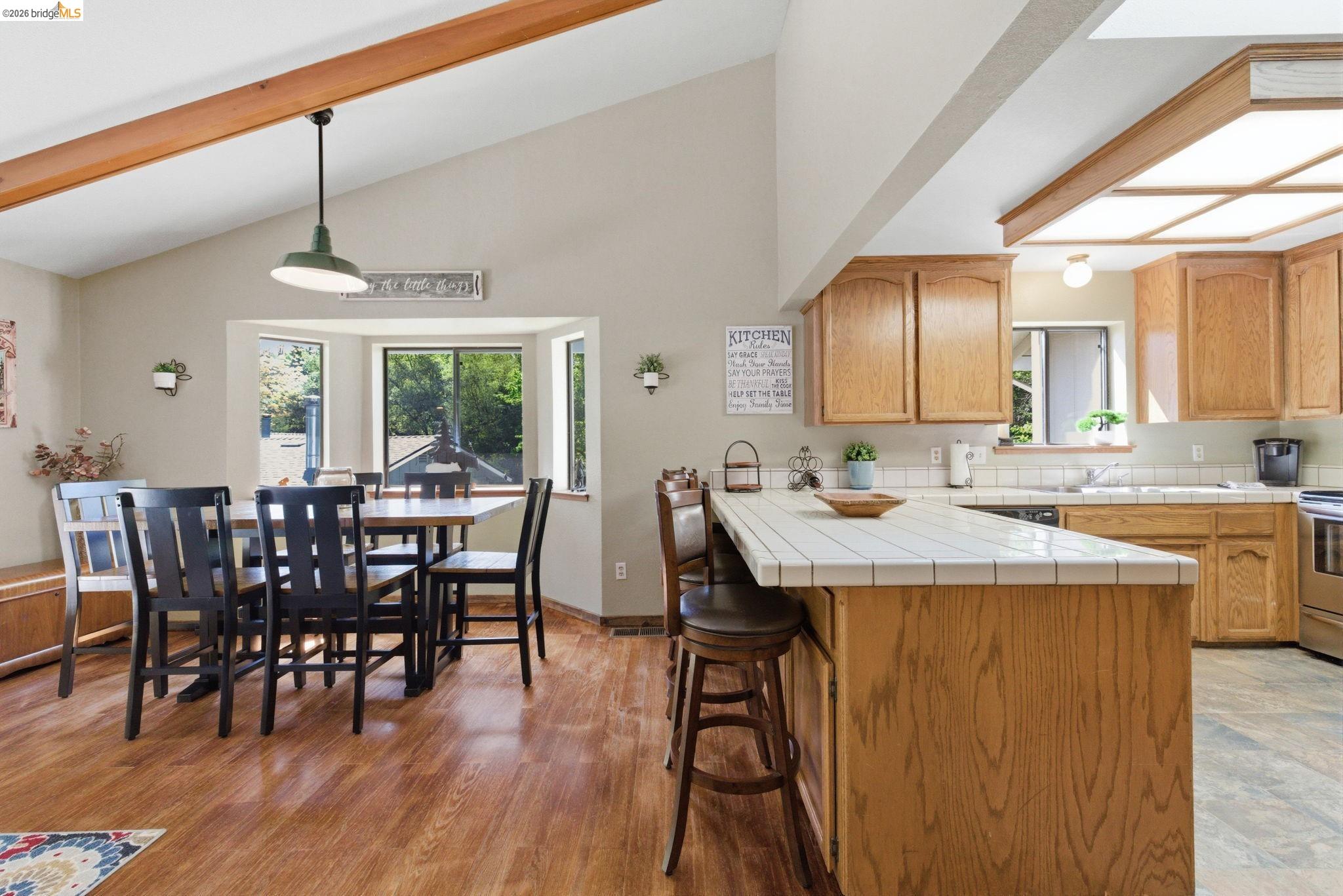 Detail Gallery Image 15 of 70 For 12759 Cresthaven Dr., Groveland,  CA 95321 - 3 Beds | 2 Baths