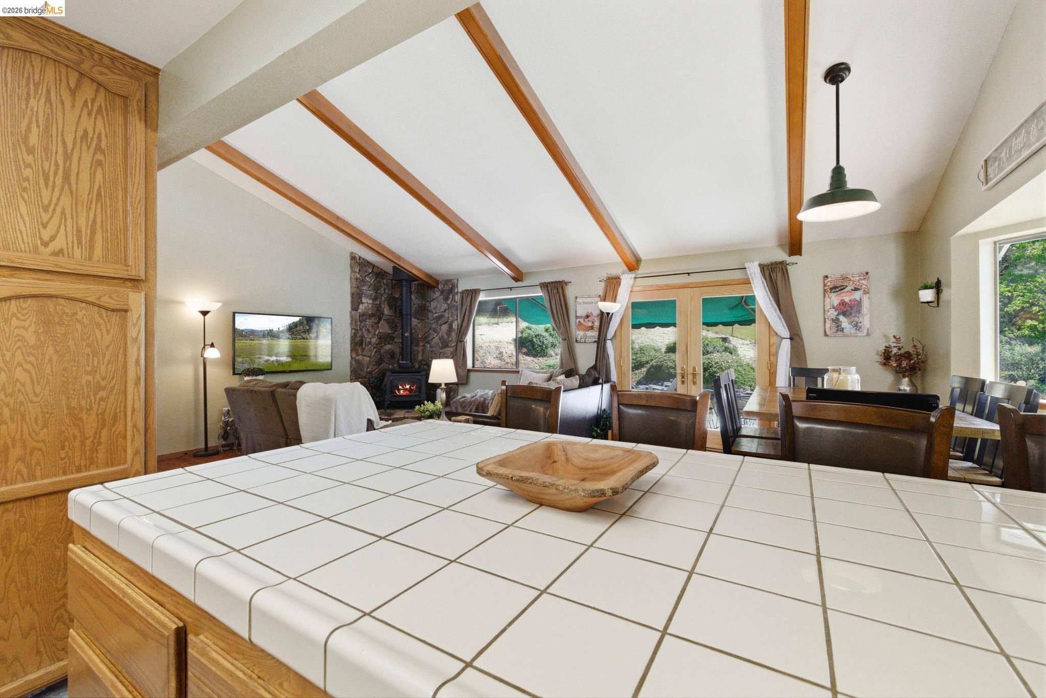 Detail Gallery Image 19 of 70 For 12759 Cresthaven Dr., Groveland,  CA 95321 - 3 Beds | 2 Baths