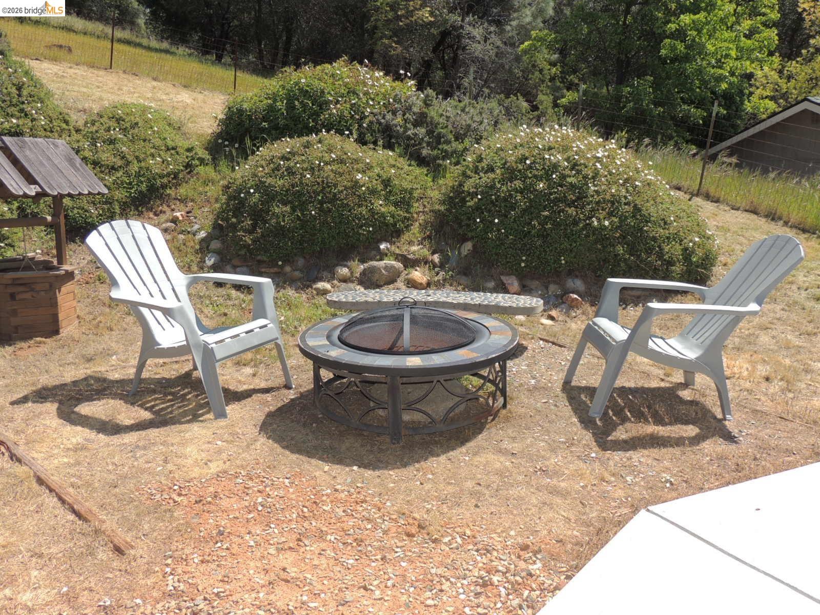 Detail Gallery Image 23 of 70 For 12759 Cresthaven Dr., Groveland,  CA 95321 - 3 Beds | 2 Baths