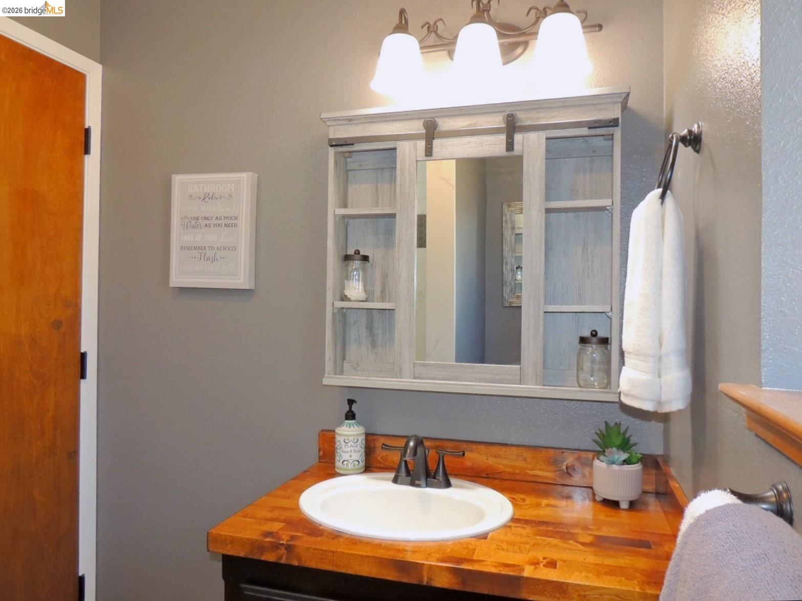 Detail Gallery Image 41 of 70 For 12759 Cresthaven Dr., Groveland,  CA 95321 - 3 Beds | 2 Baths