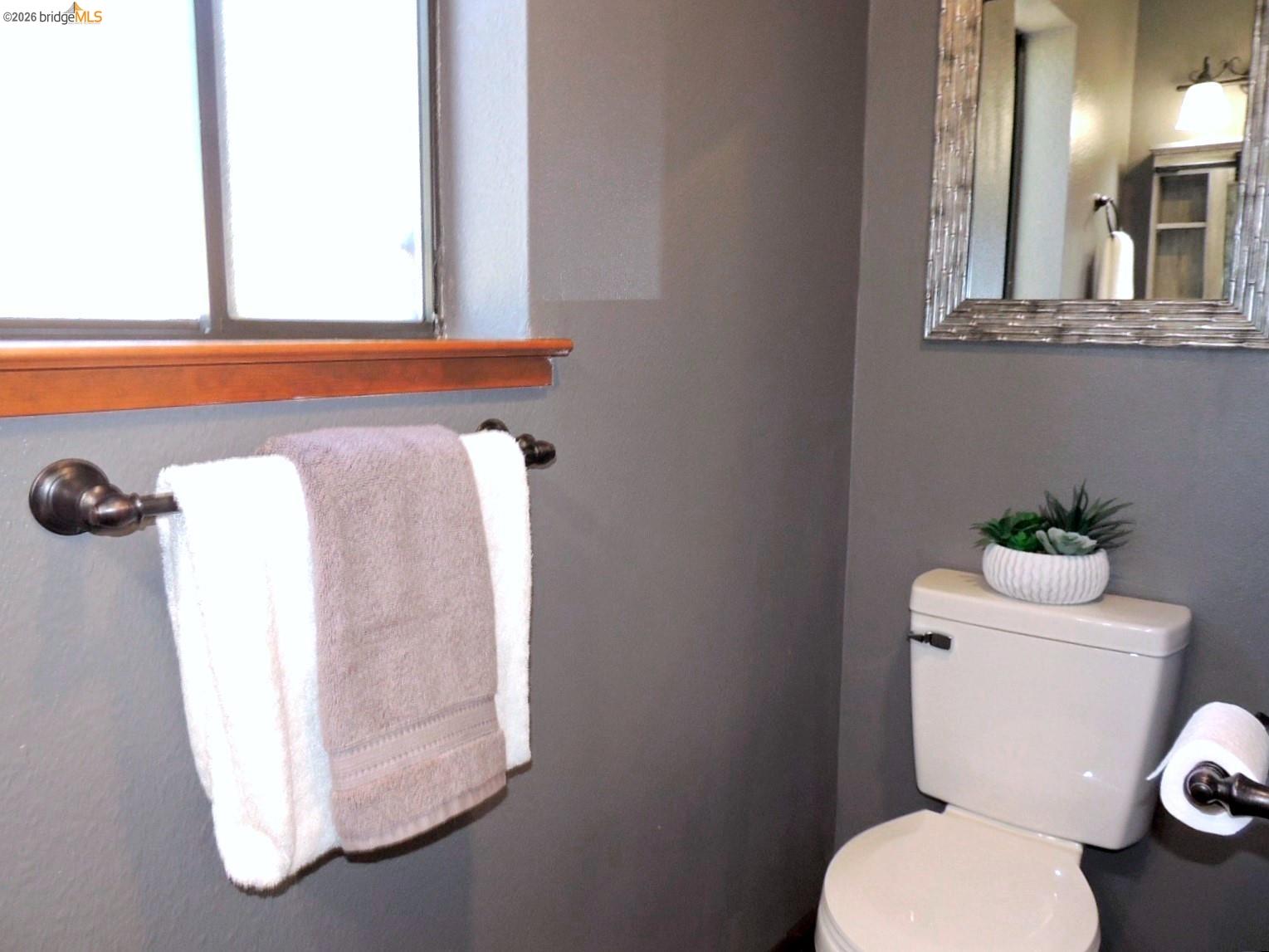 Detail Gallery Image 42 of 70 For 12759 Cresthaven Dr., Groveland,  CA 95321 - 3 Beds | 2 Baths