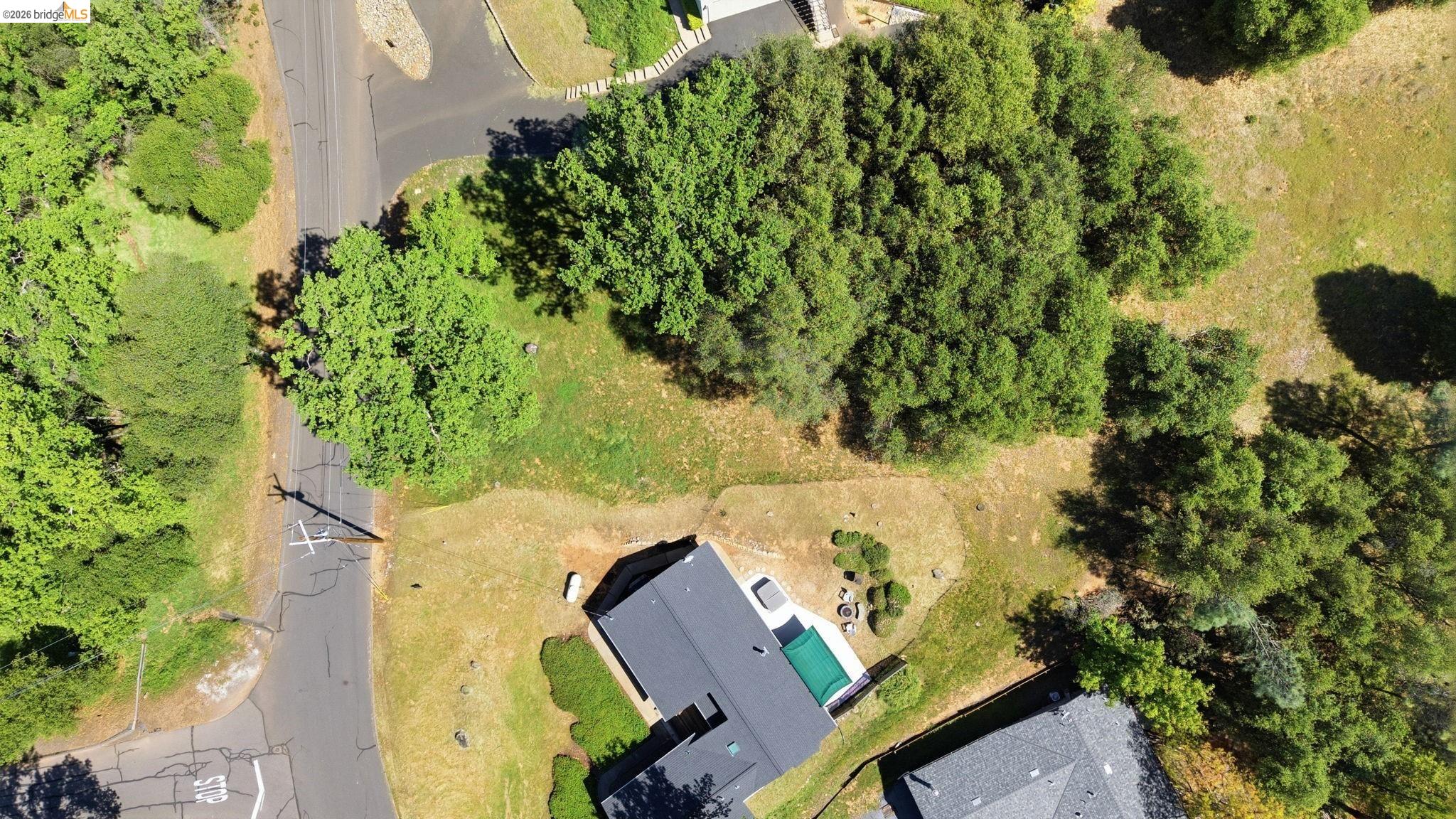 Detail Gallery Image 47 of 70 For 12759 Cresthaven Dr., Groveland,  CA 95321 - 3 Beds | 2 Baths