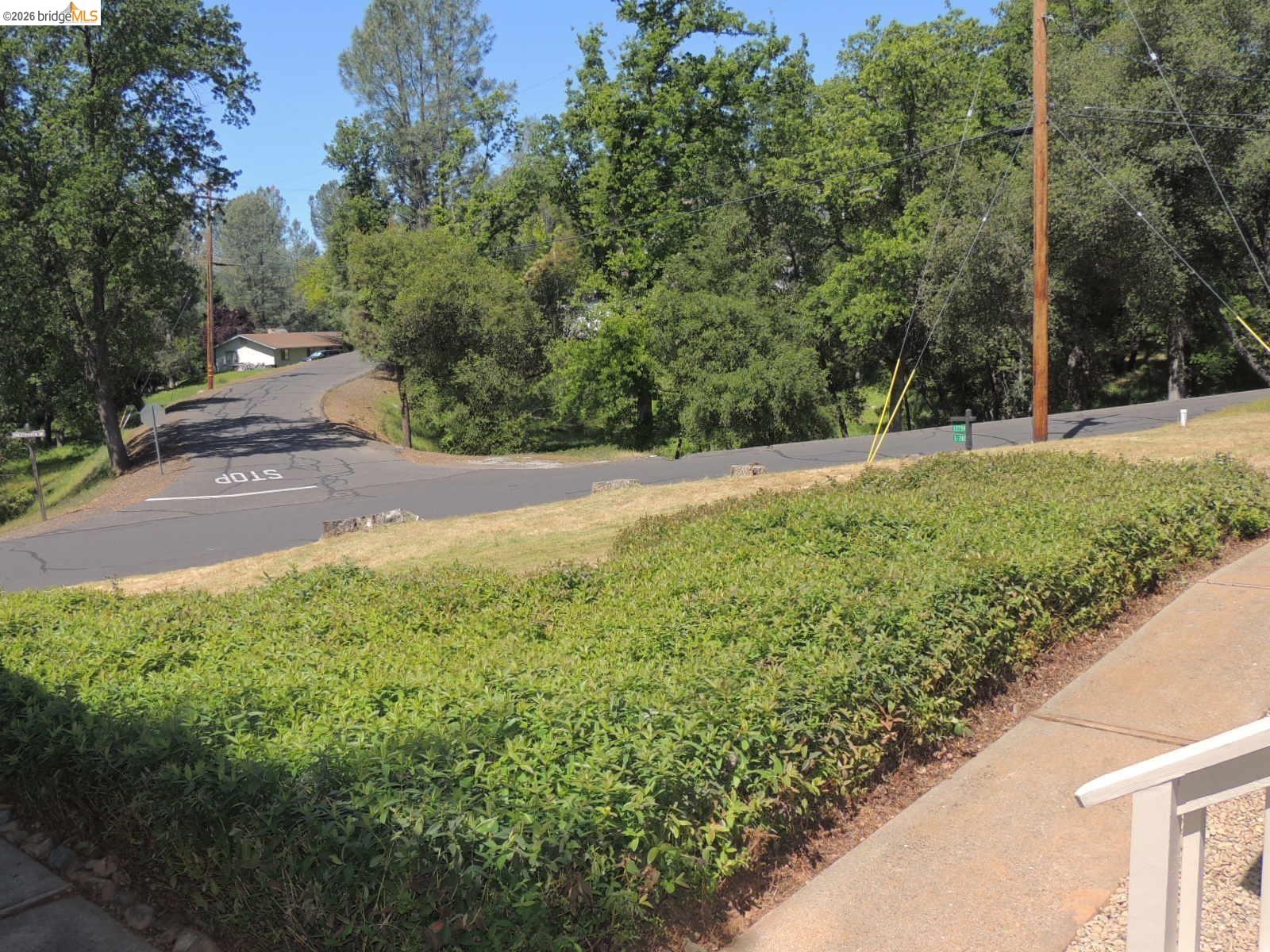 Detail Gallery Image 55 of 70 For 12759 Cresthaven Dr., Groveland,  CA 95321 - 3 Beds | 2 Baths