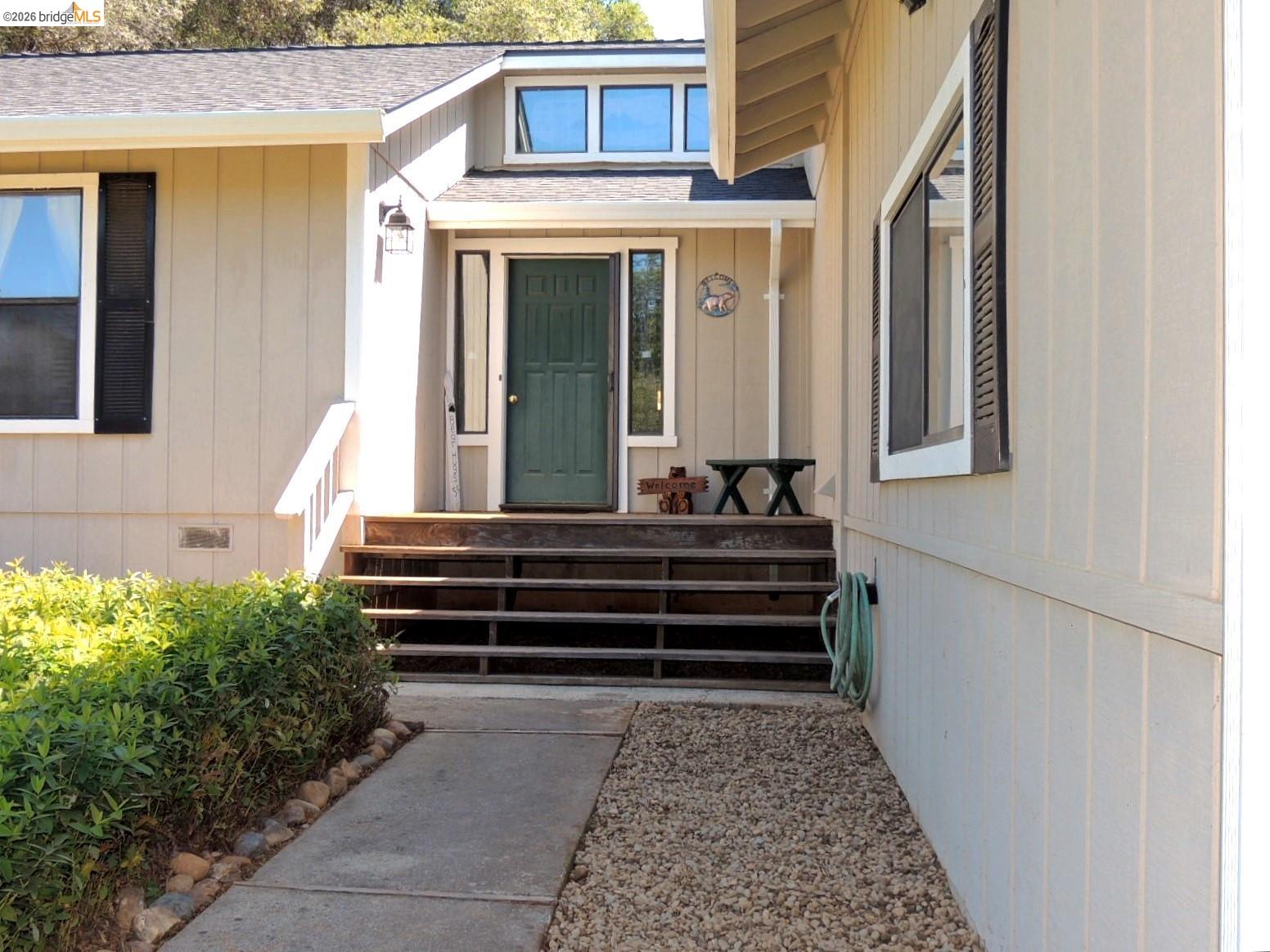 Detail Gallery Image 7 of 70 For 12759 Cresthaven Dr., Groveland,  CA 95321 - 3 Beds | 2 Baths