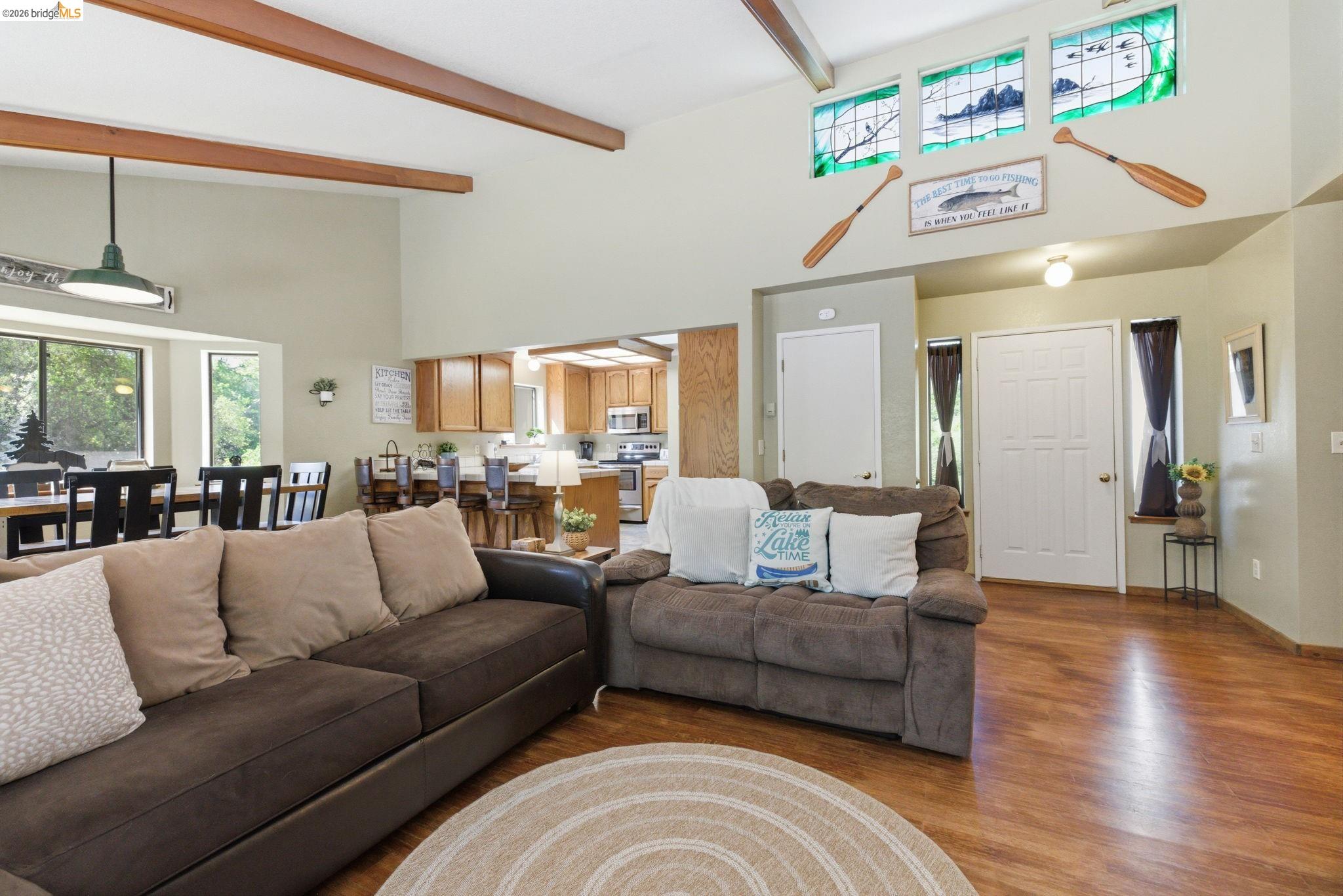 Detail Gallery Image 9 of 70 For 12759 Cresthaven Dr., Groveland,  CA 95321 - 3 Beds | 2 Baths