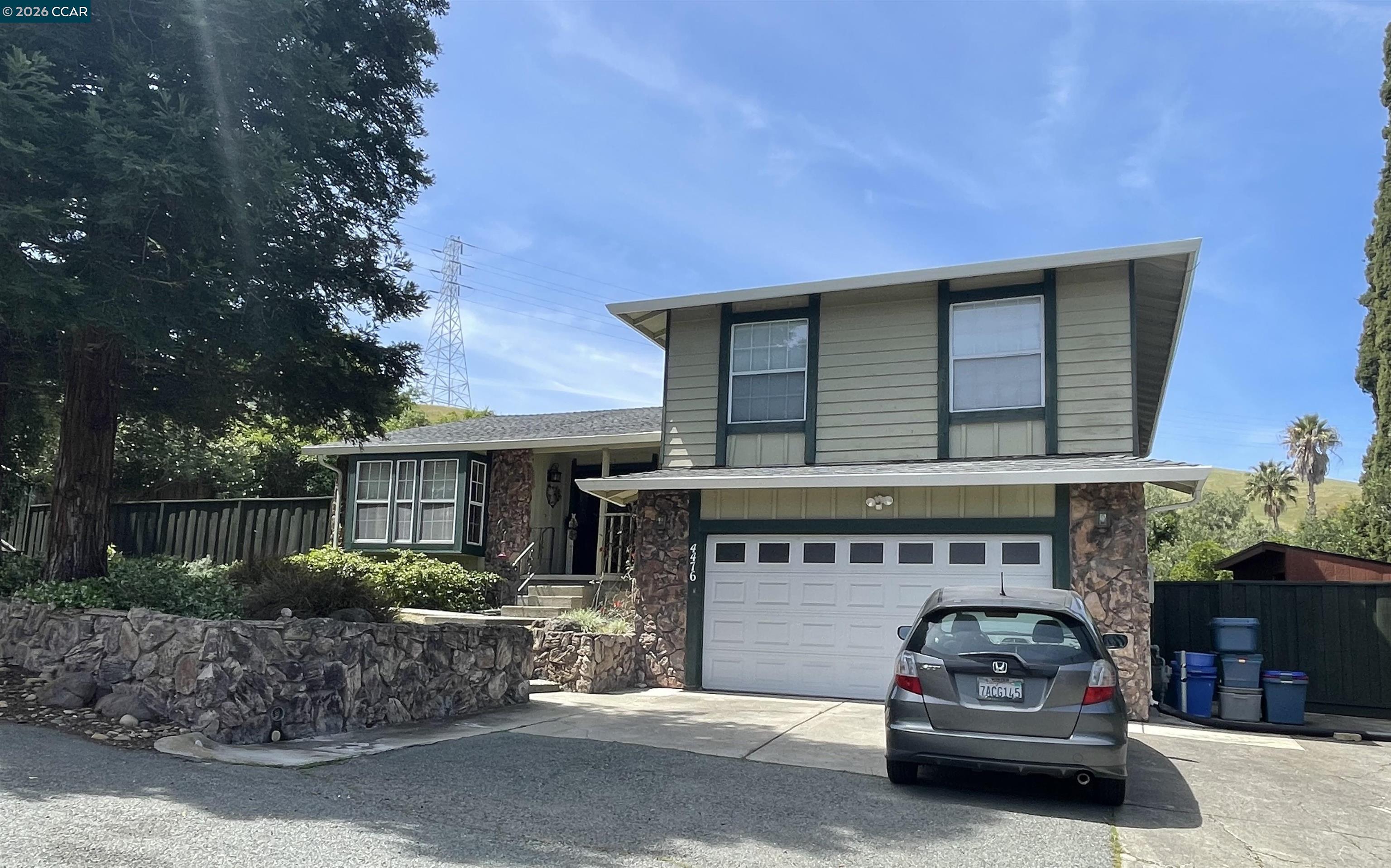 Front Image Thumbnail for CC41131674