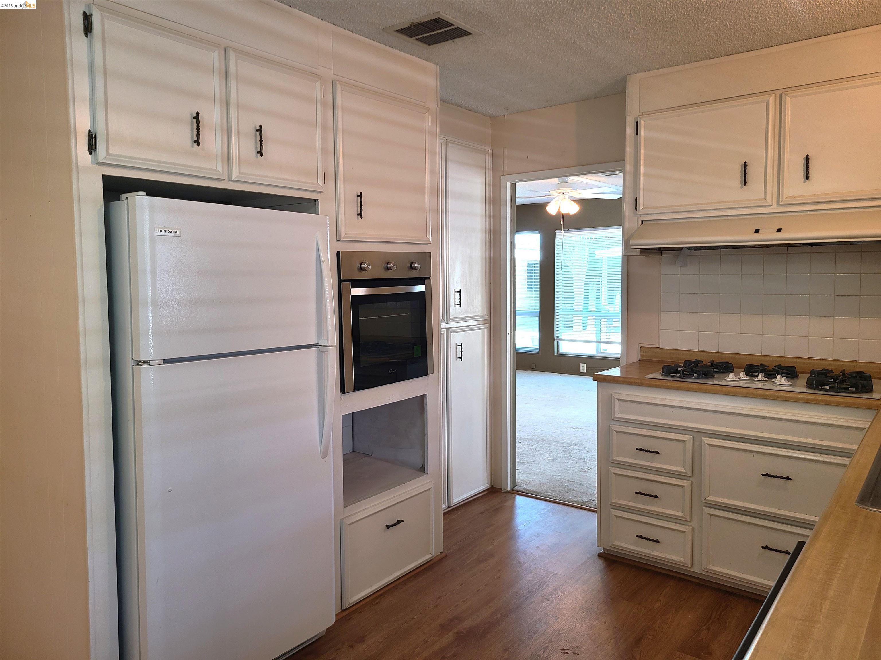 Detail Gallery Image 19 of 64 For 50 Leo #50,  Antioch,  CA 94519 - 2 Beds | 2 Baths