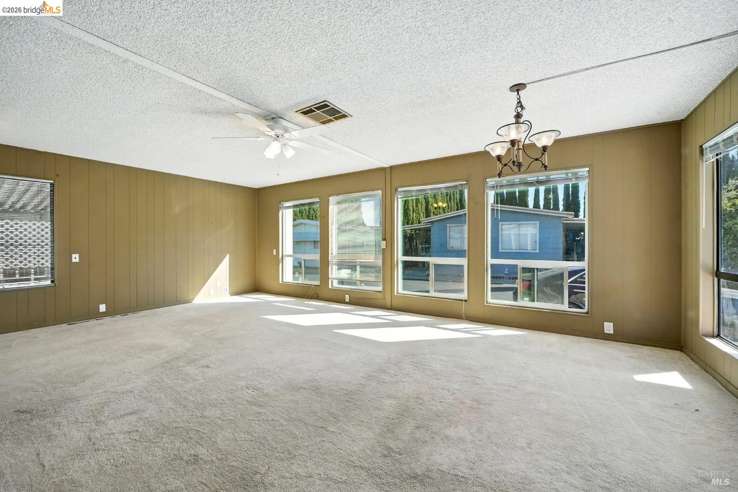 Detail Gallery Image 10 of 64 For 50 Leo #50,  Antioch,  CA 94519 - 2 Beds | 2 Baths