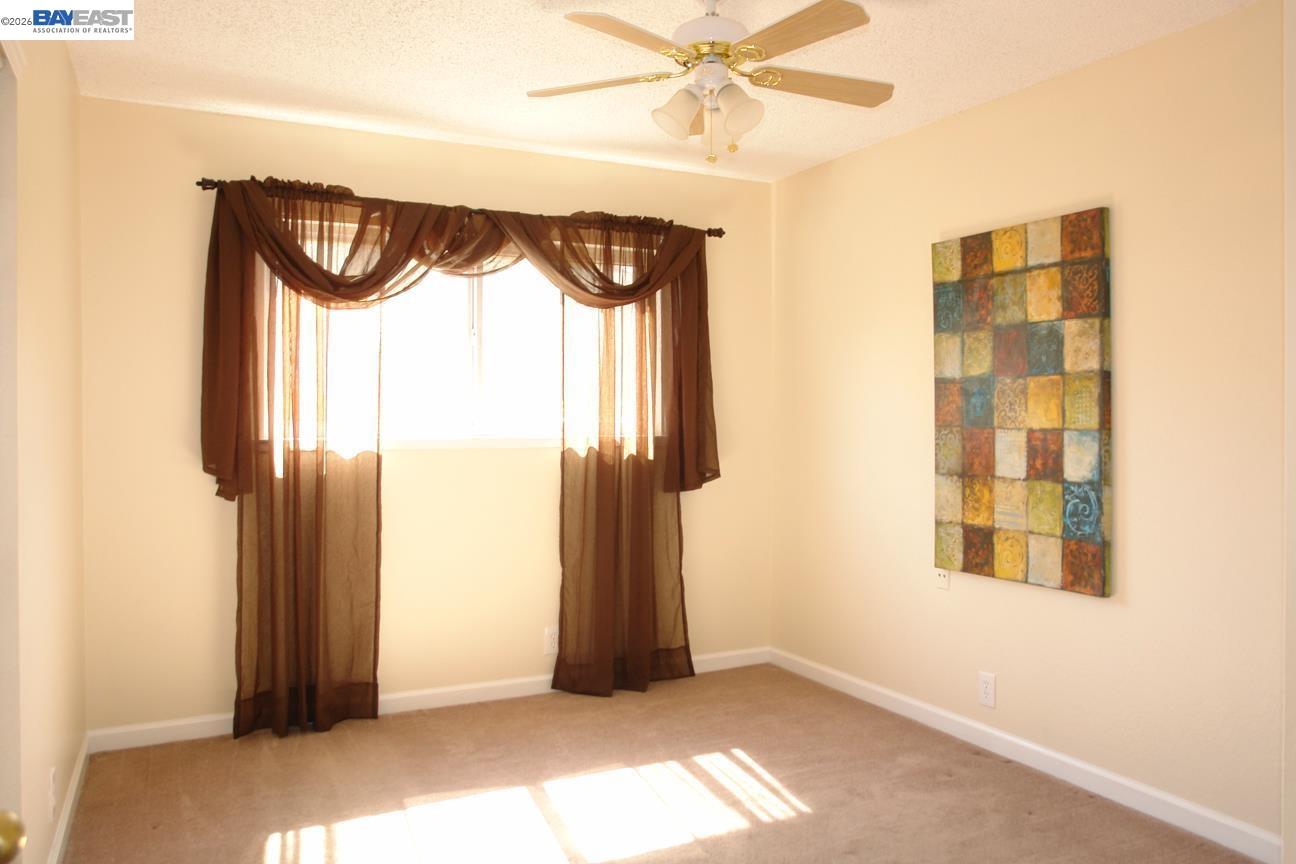 Detail Gallery Image 15 of 26 For 306 S Park Victoria Dr, Milpitas,  CA 95035 - 3 Beds | 2 Baths