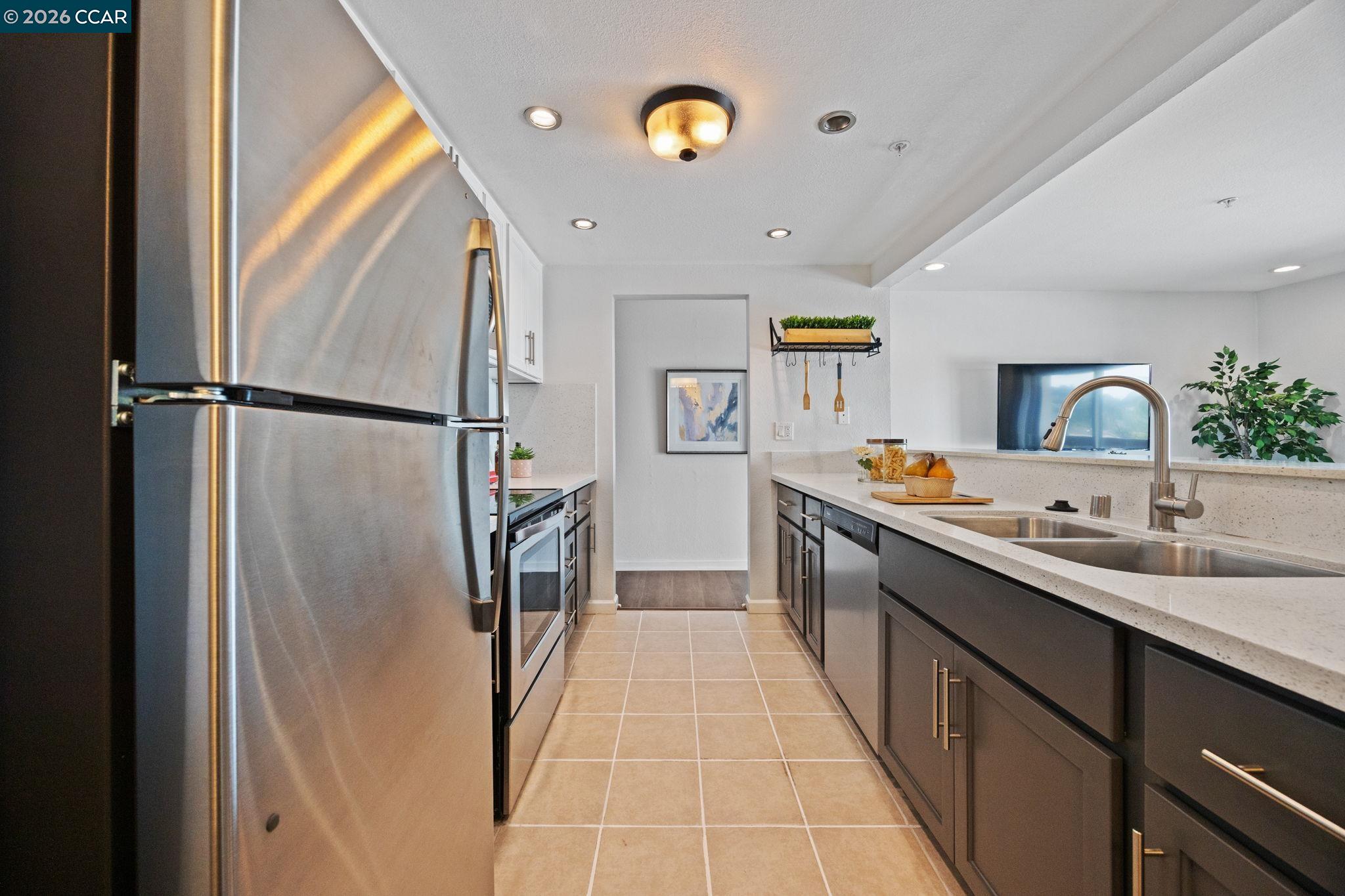 Photo #8: 41131695 Listing: Photo #8