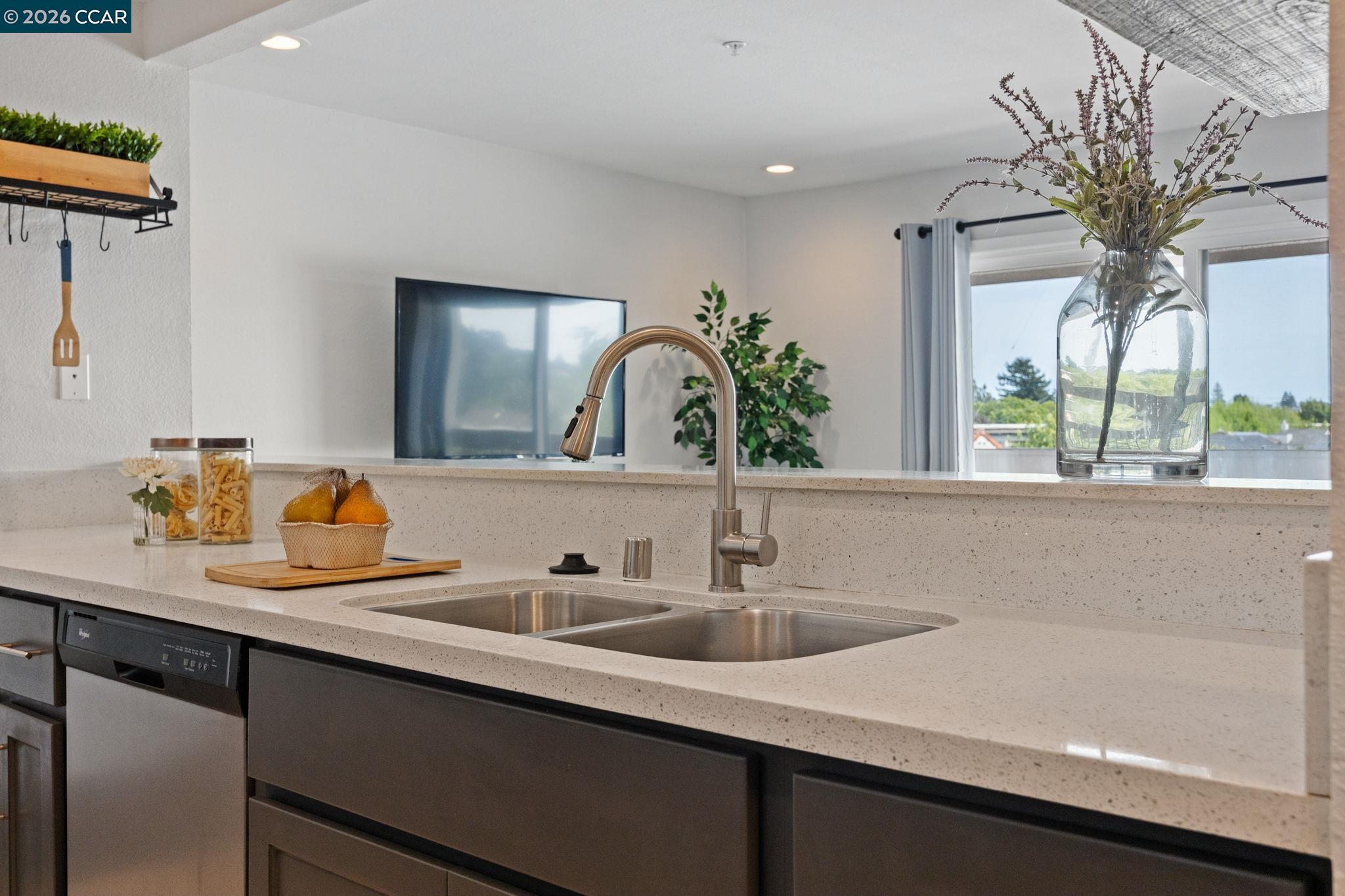 Photo #10: 41131695 Listing: Photo #10