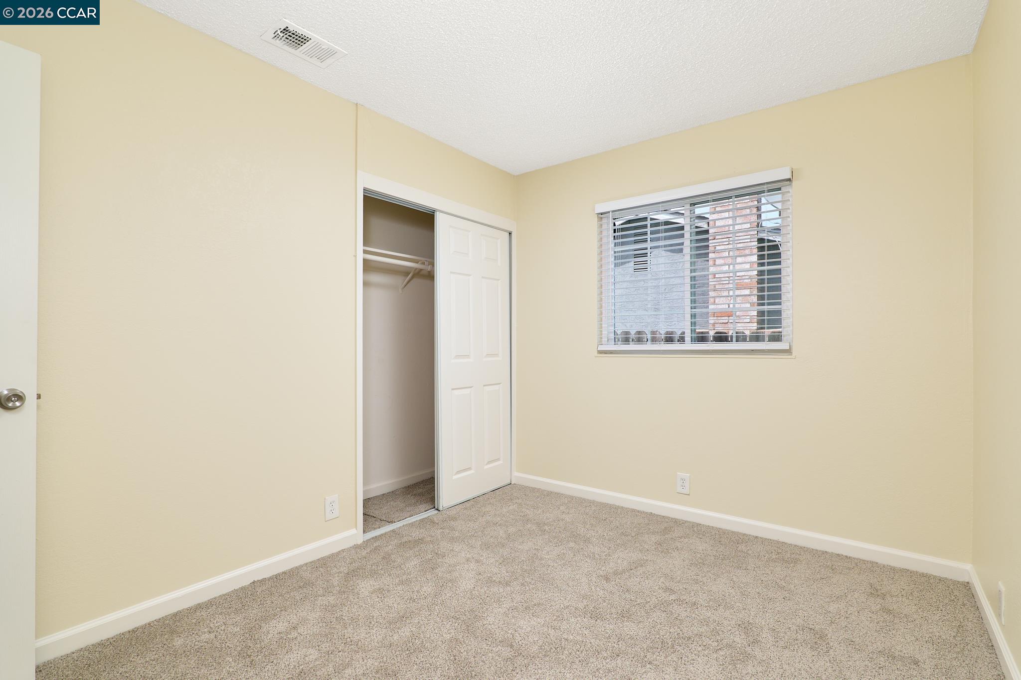 Detail Gallery Image 14 of 22 For 300 Radcliffe Dr, Vallejo,  CA 94589 - 4 Beds | 2 Baths
