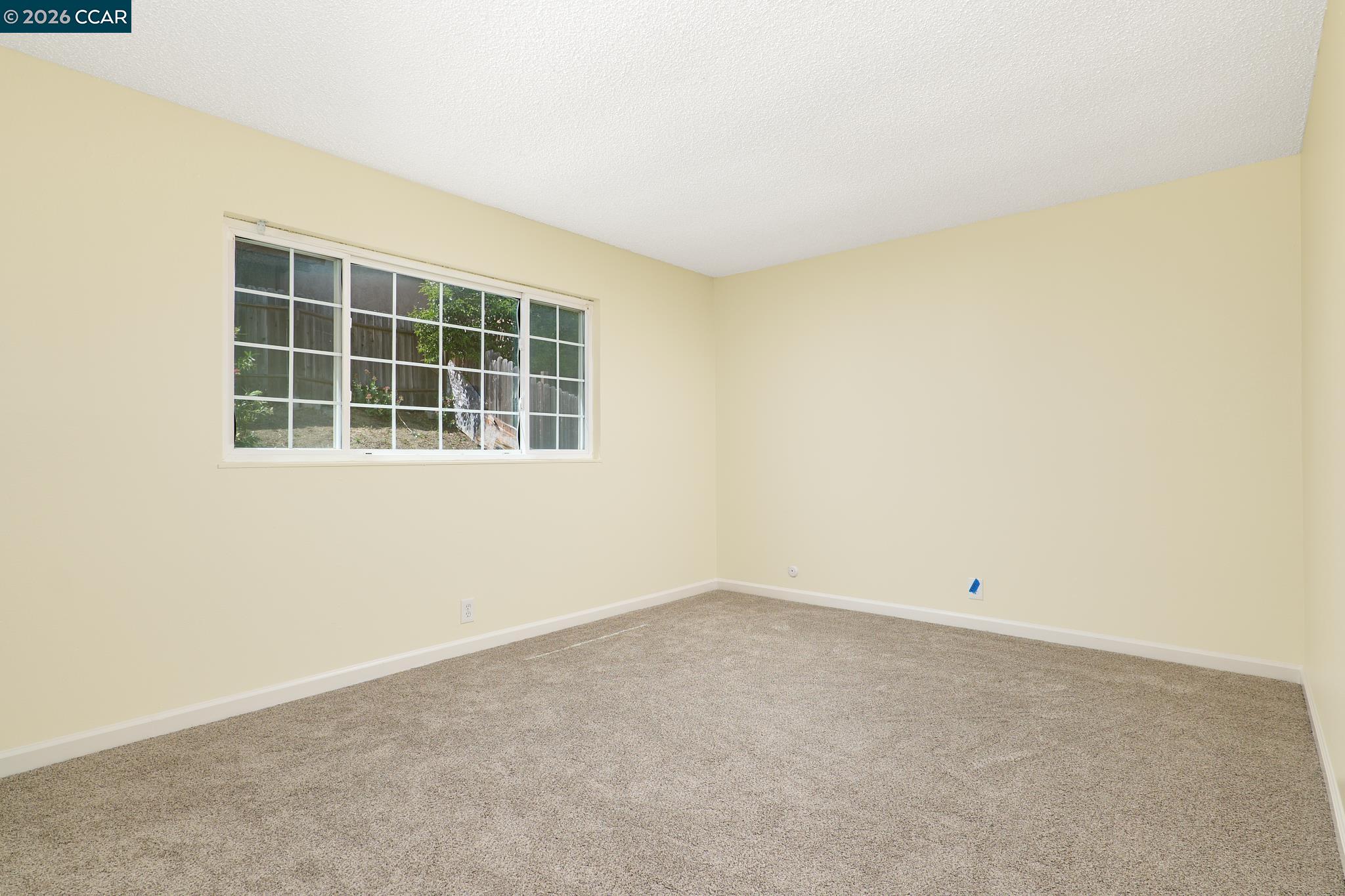 Detail Gallery Image 15 of 22 For 300 Radcliffe Dr, Vallejo,  CA 94589 - 4 Beds | 2 Baths