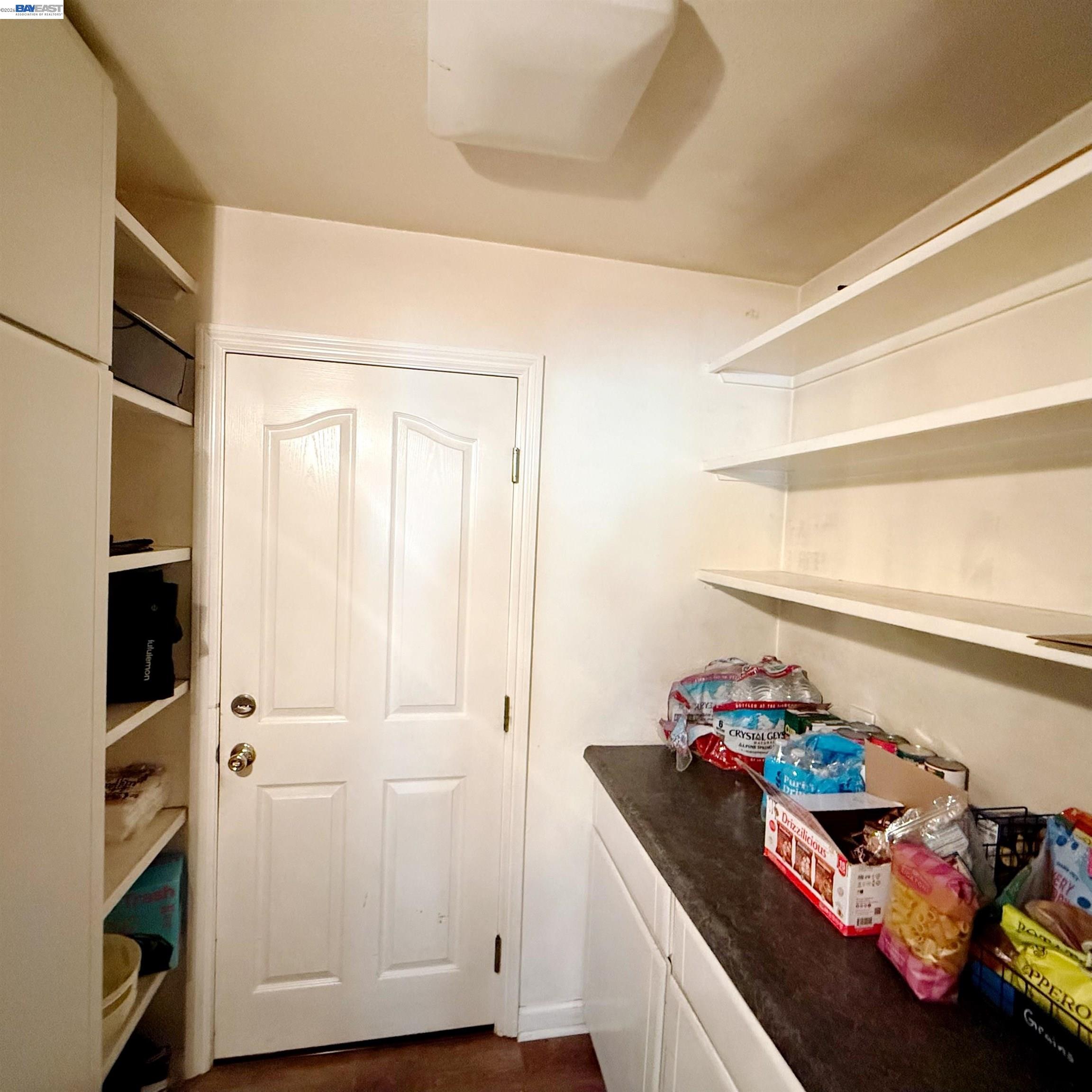 Detail Gallery Image 14 of 32 For 95 W Downs St, Stockton,  CA 95204 - 4 Beds | 2 Baths