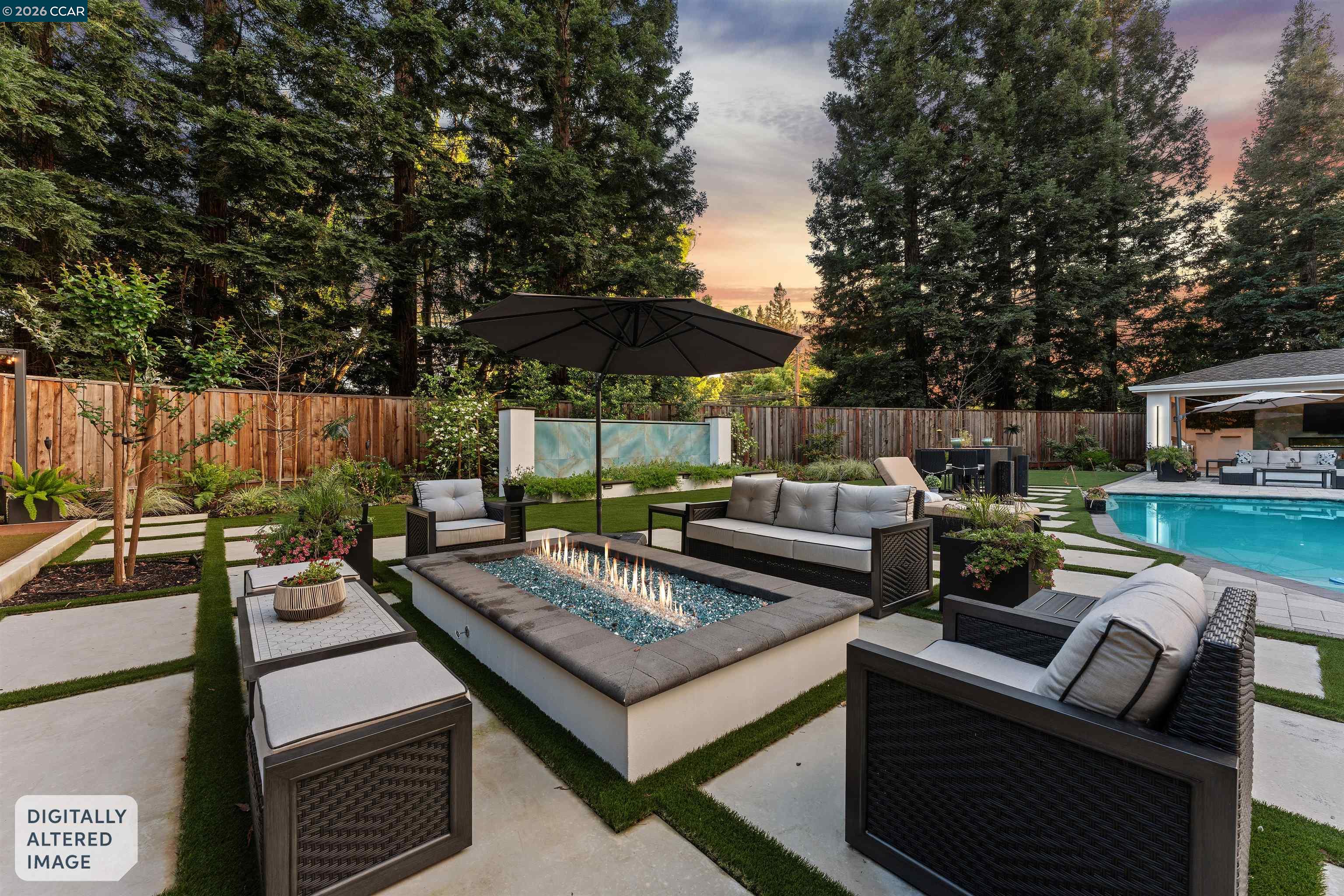 Front Image Thumbnail for CC41131703