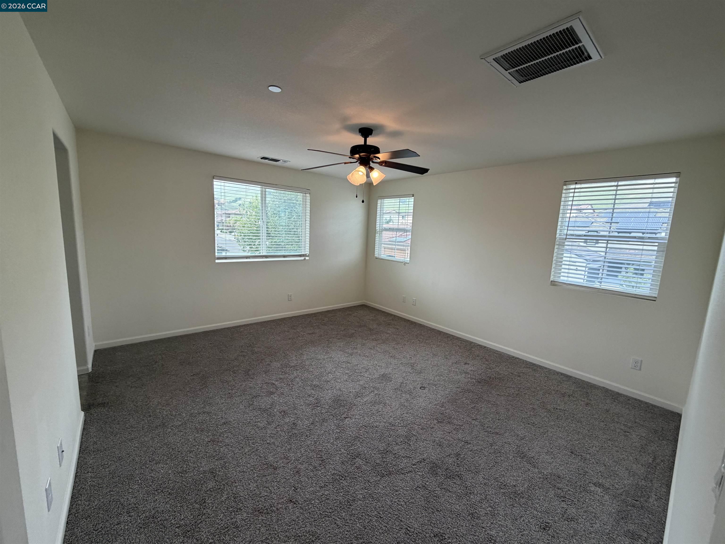 Detail Gallery Image 17 of 34 For Chuck Hammond Dr, Fairfield,  CA 94533 - 4 Beds | 2/1 Baths